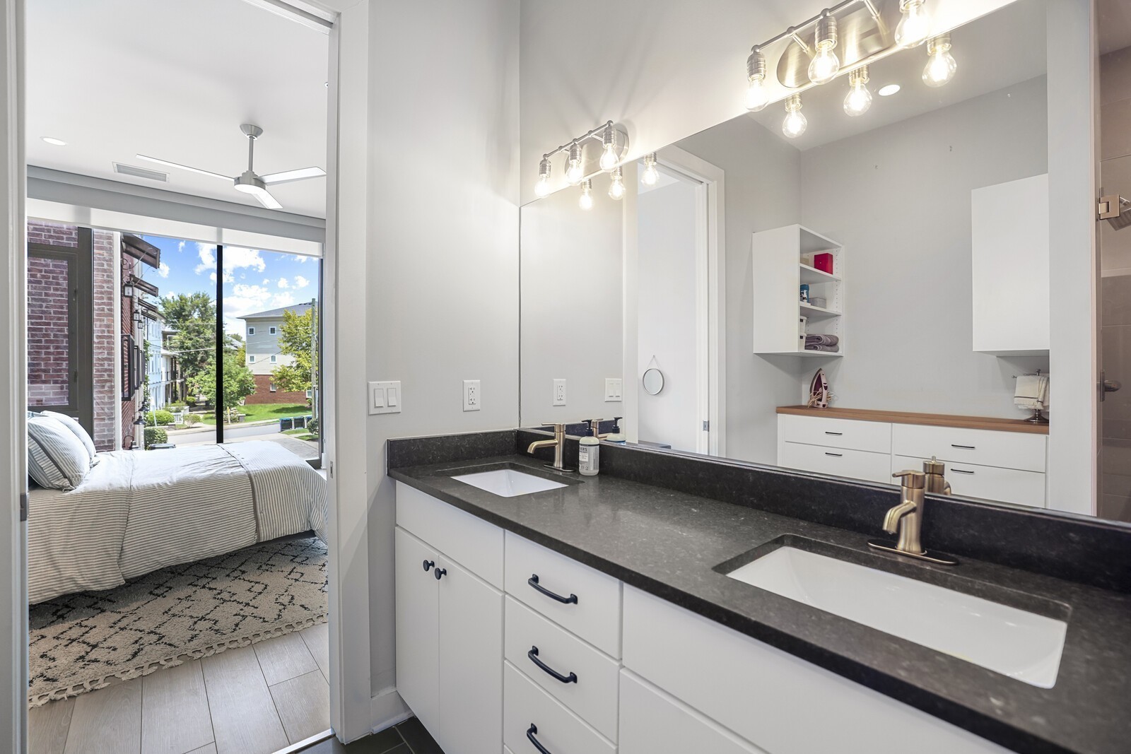 3210 Long Blvd Unit: 102