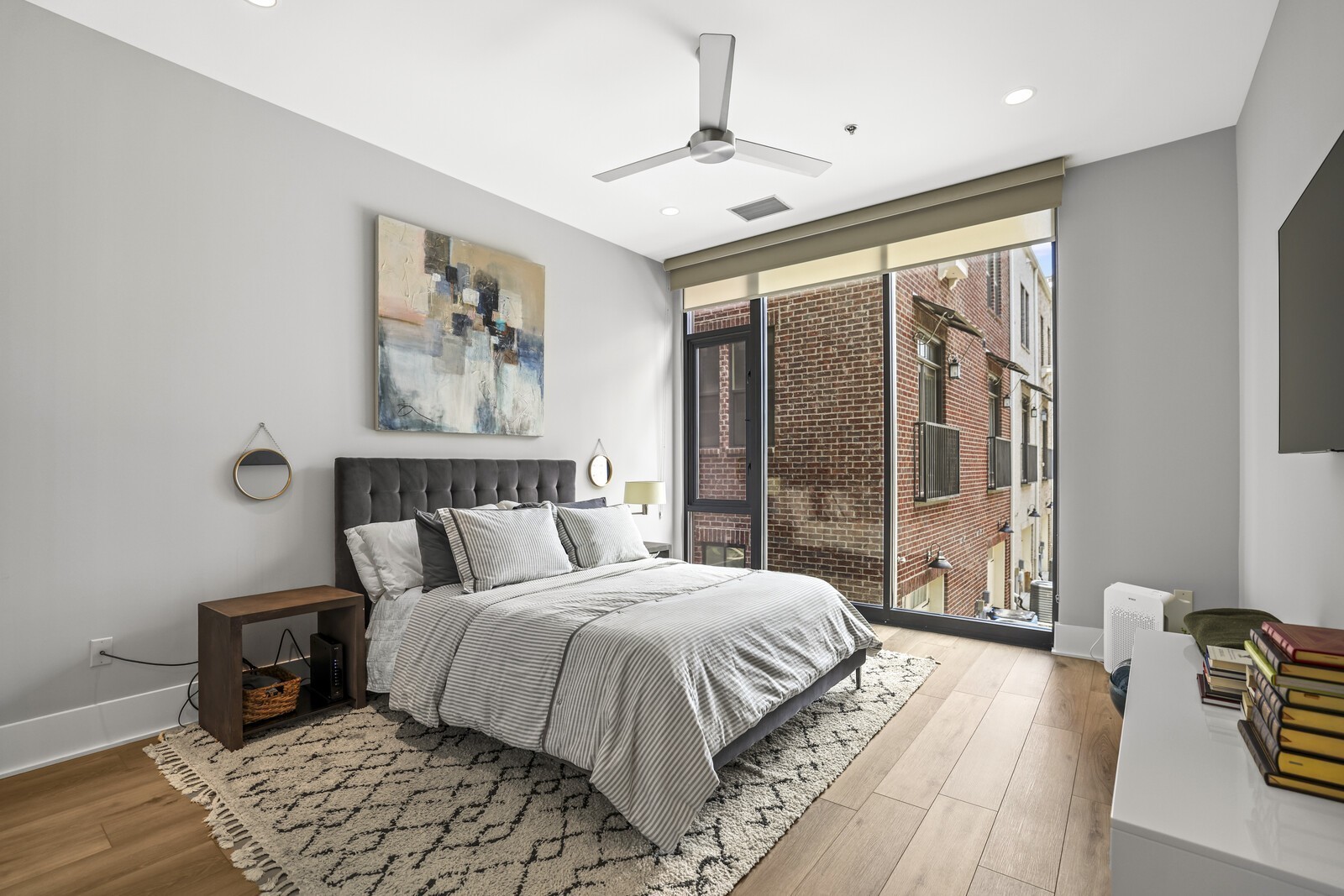3210 Long Blvd Unit: 102