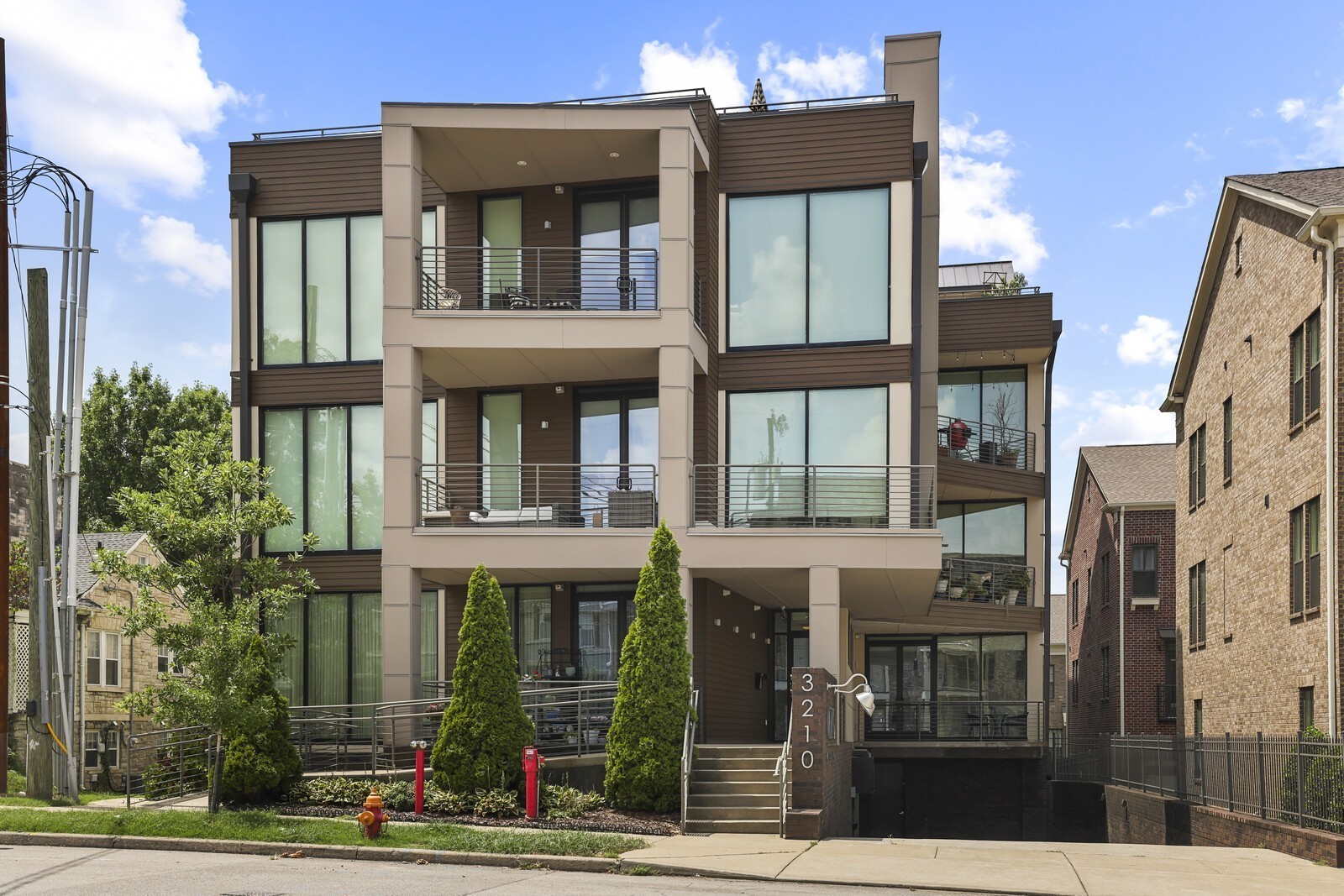 3210 Long Blvd Unit: 102
