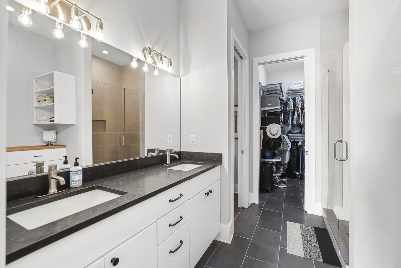 3210 Long Blvd Unit: 102