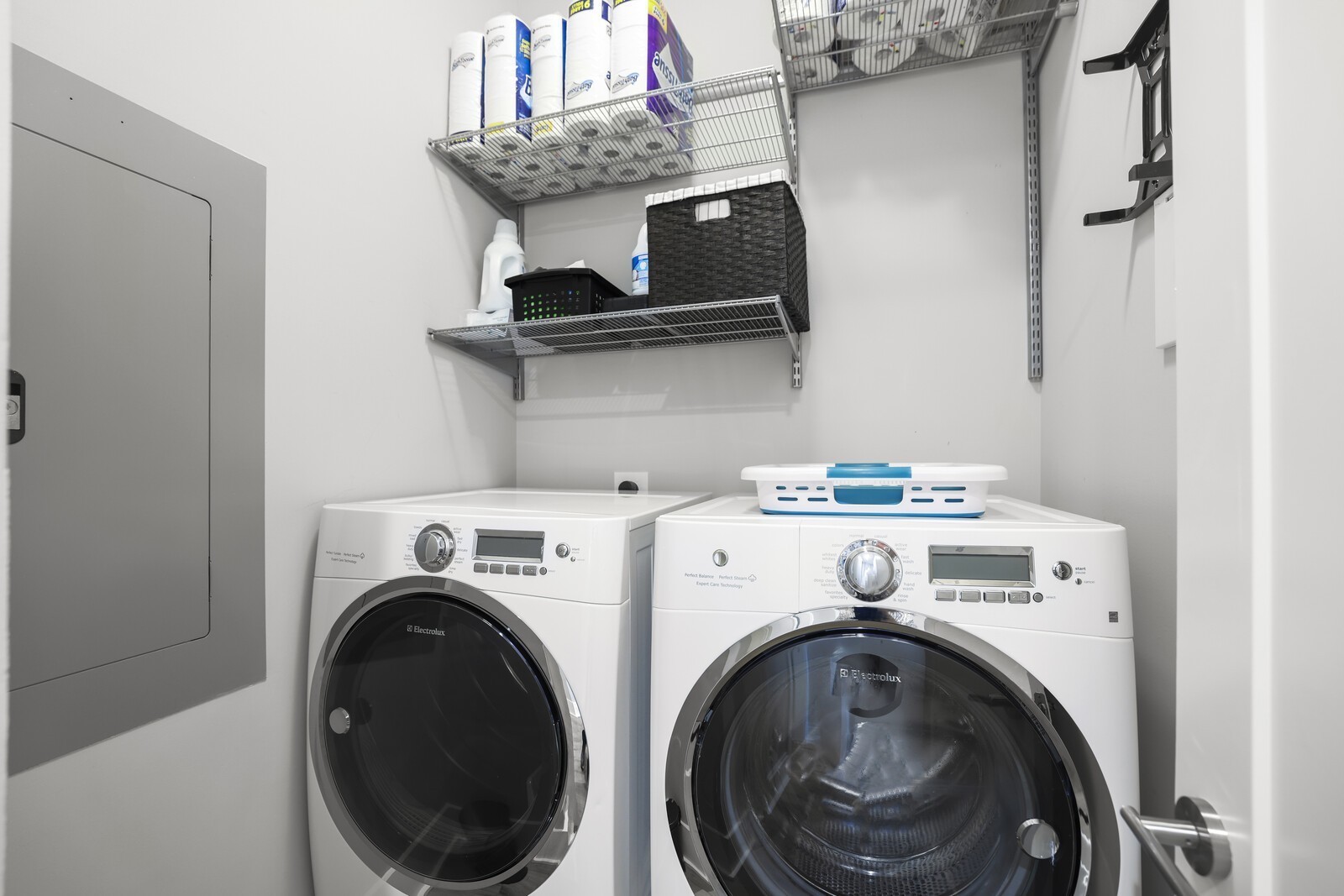 3210 Long Blvd Unit: 102
