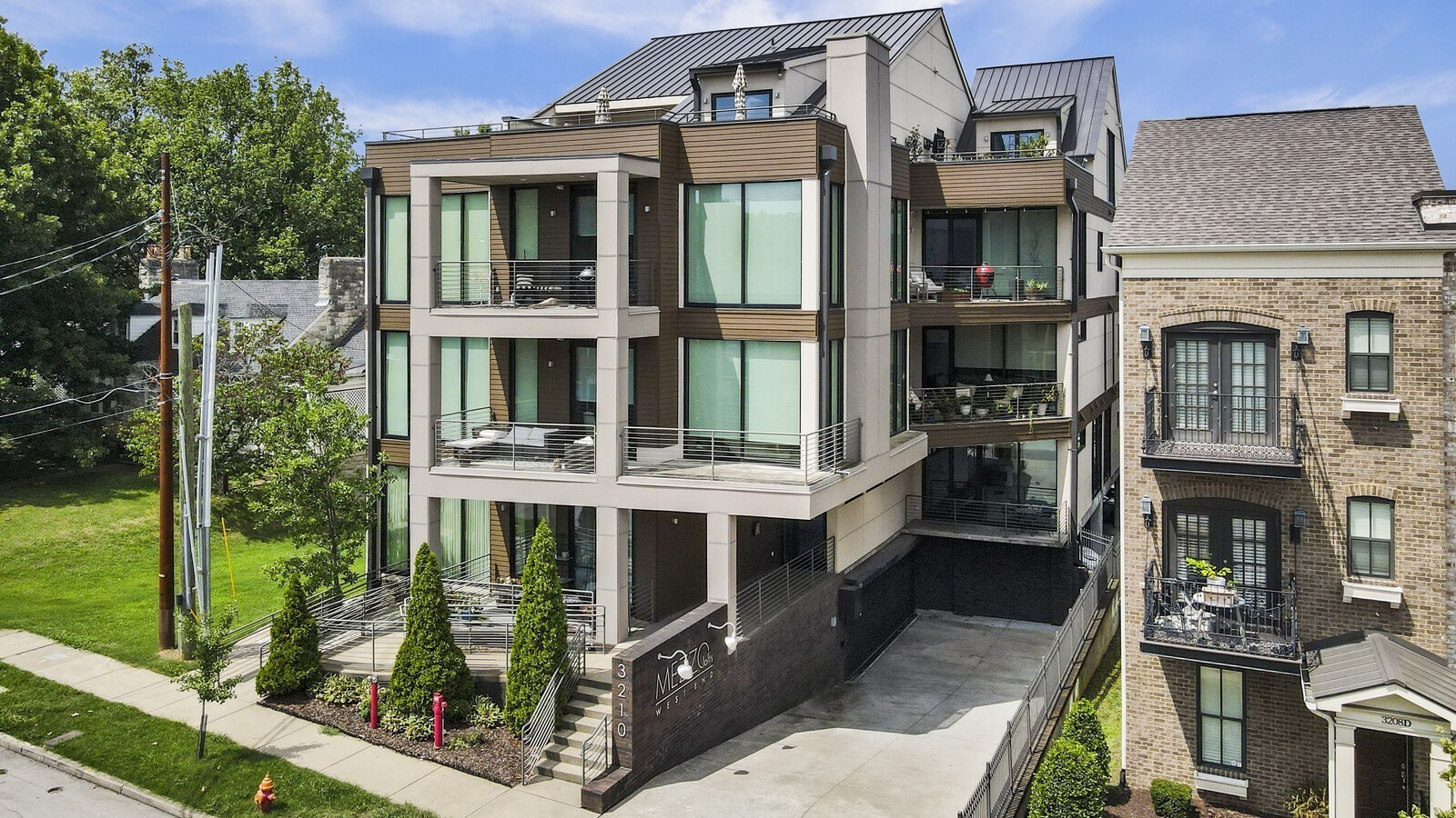 3210 Long Blvd Unit: 102