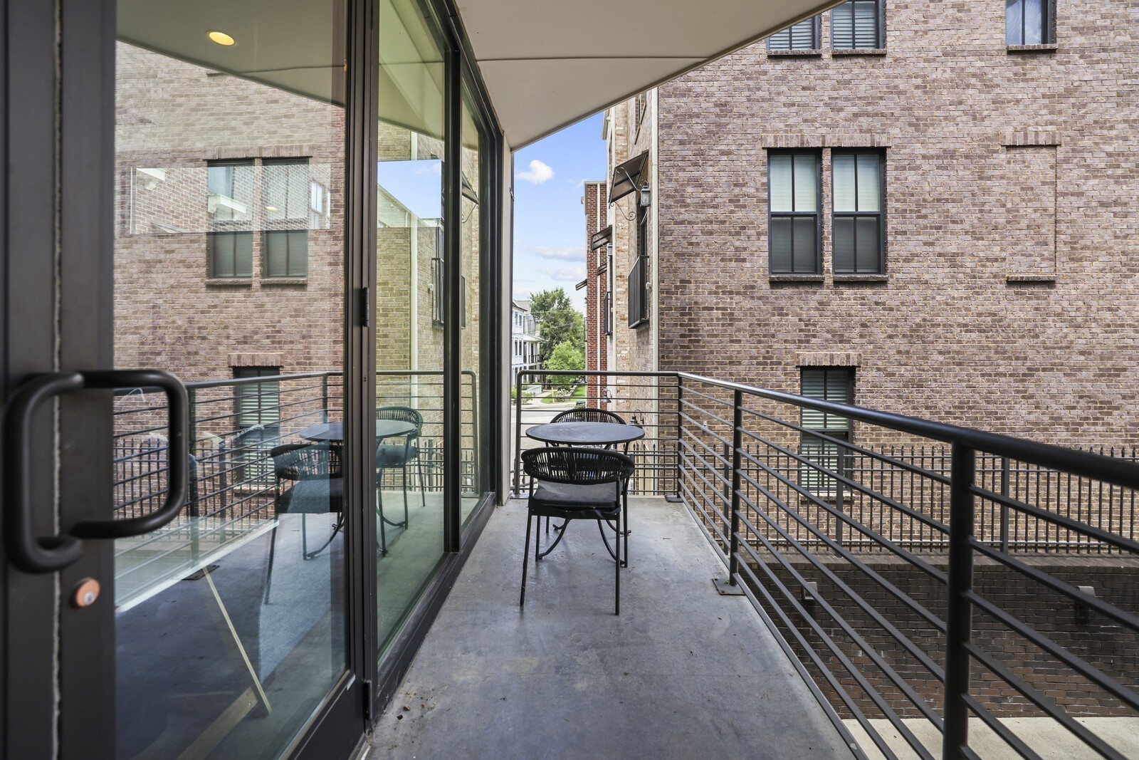 3210 Long Blvd Unit: 102