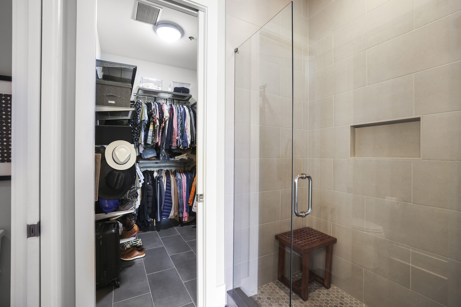 3210 Long Blvd Unit: 102