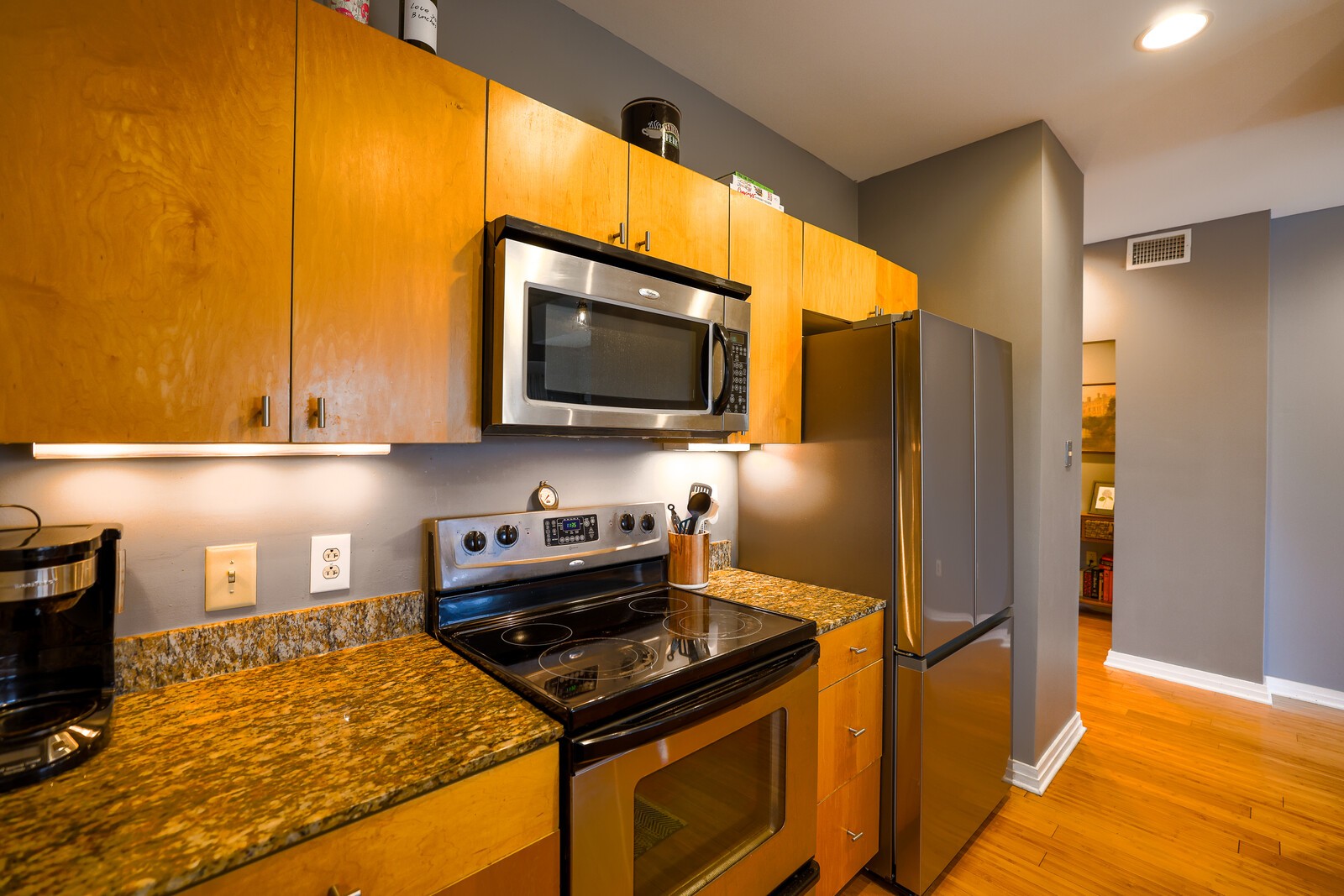 1101 18th Ave, S Unit: 500