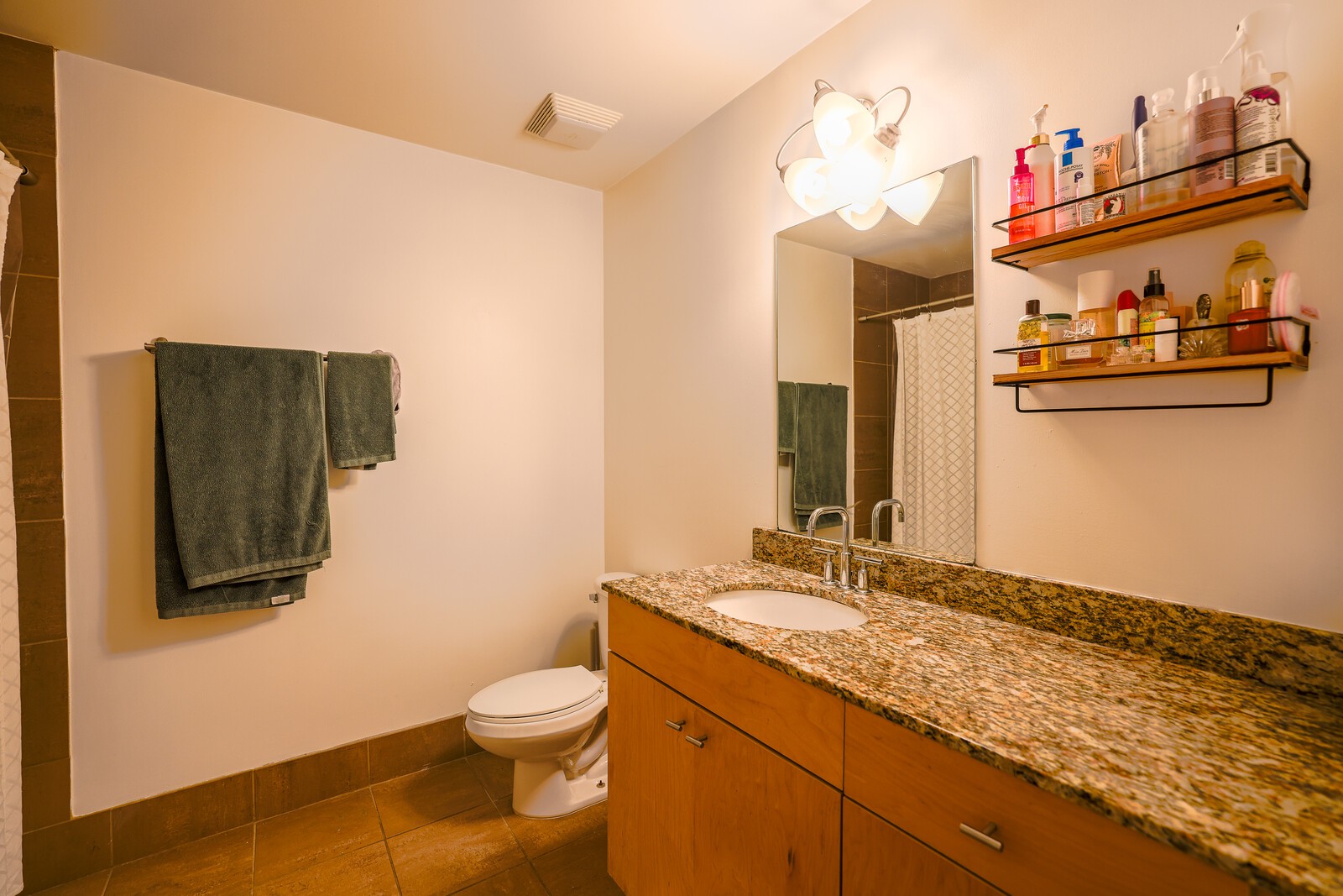 1101 18th Ave, S Unit: 500