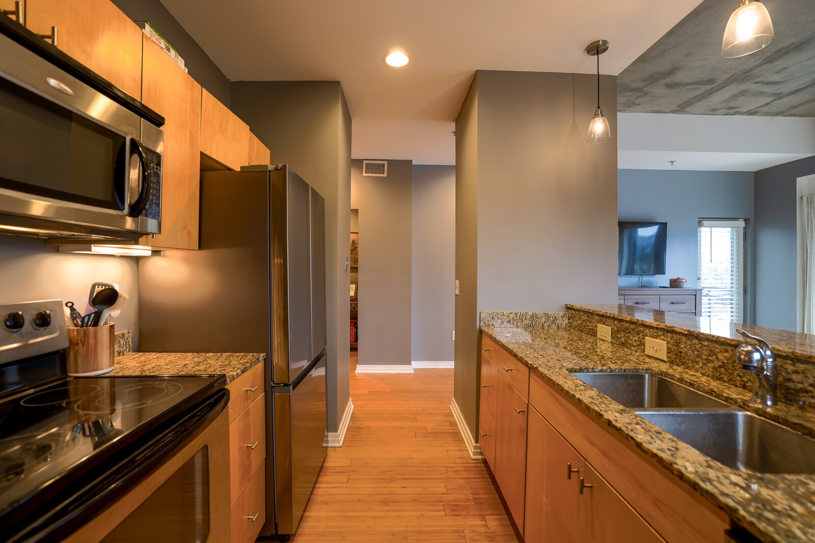 1101 18th Ave, S Unit: 500