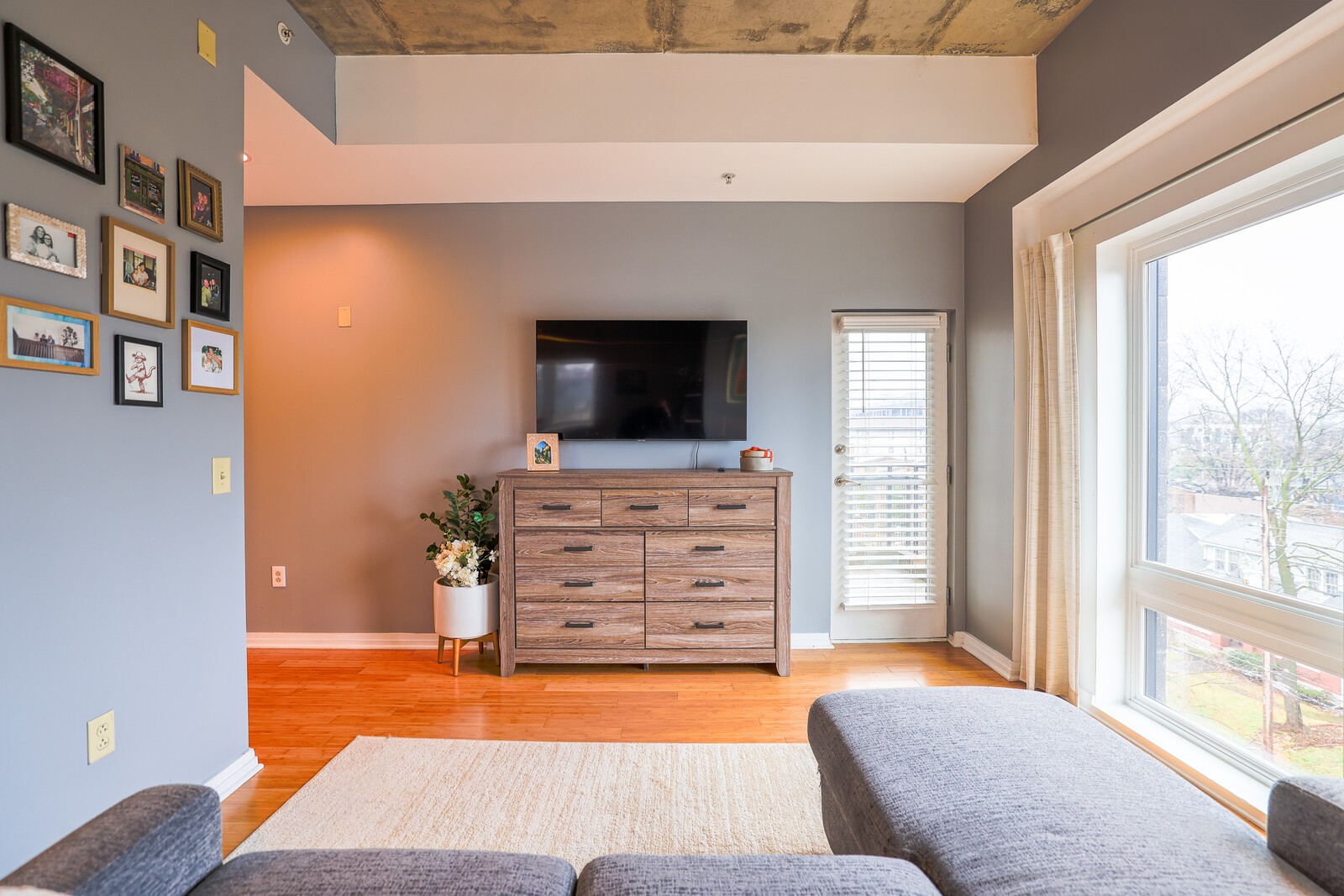 1101 18th Ave, S Unit: 500