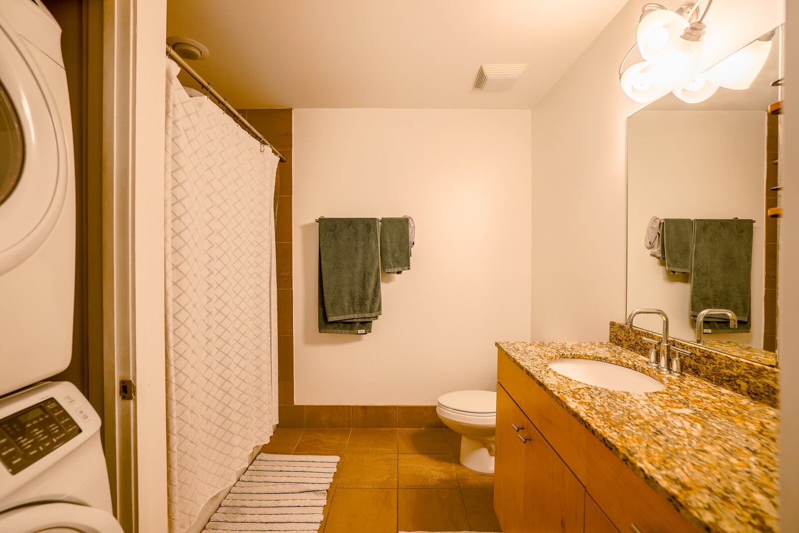 1101 18th Ave, S Unit: 500