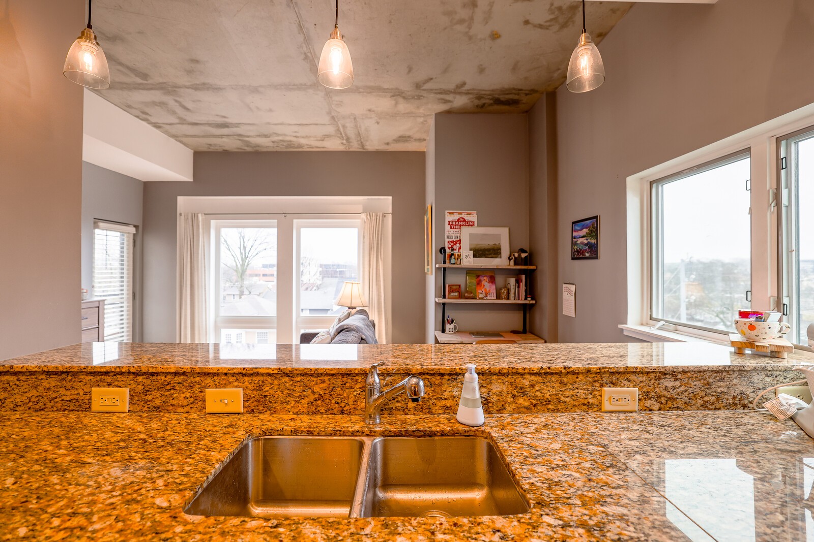 1101 18th Ave, S Unit: 500