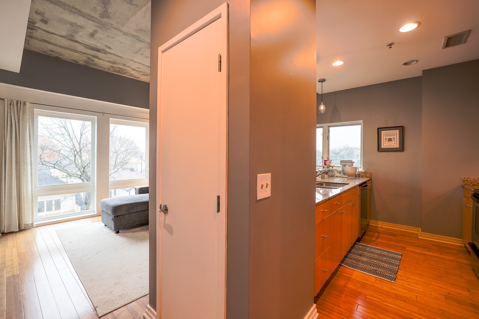 1101 18th Ave, S Unit: 500