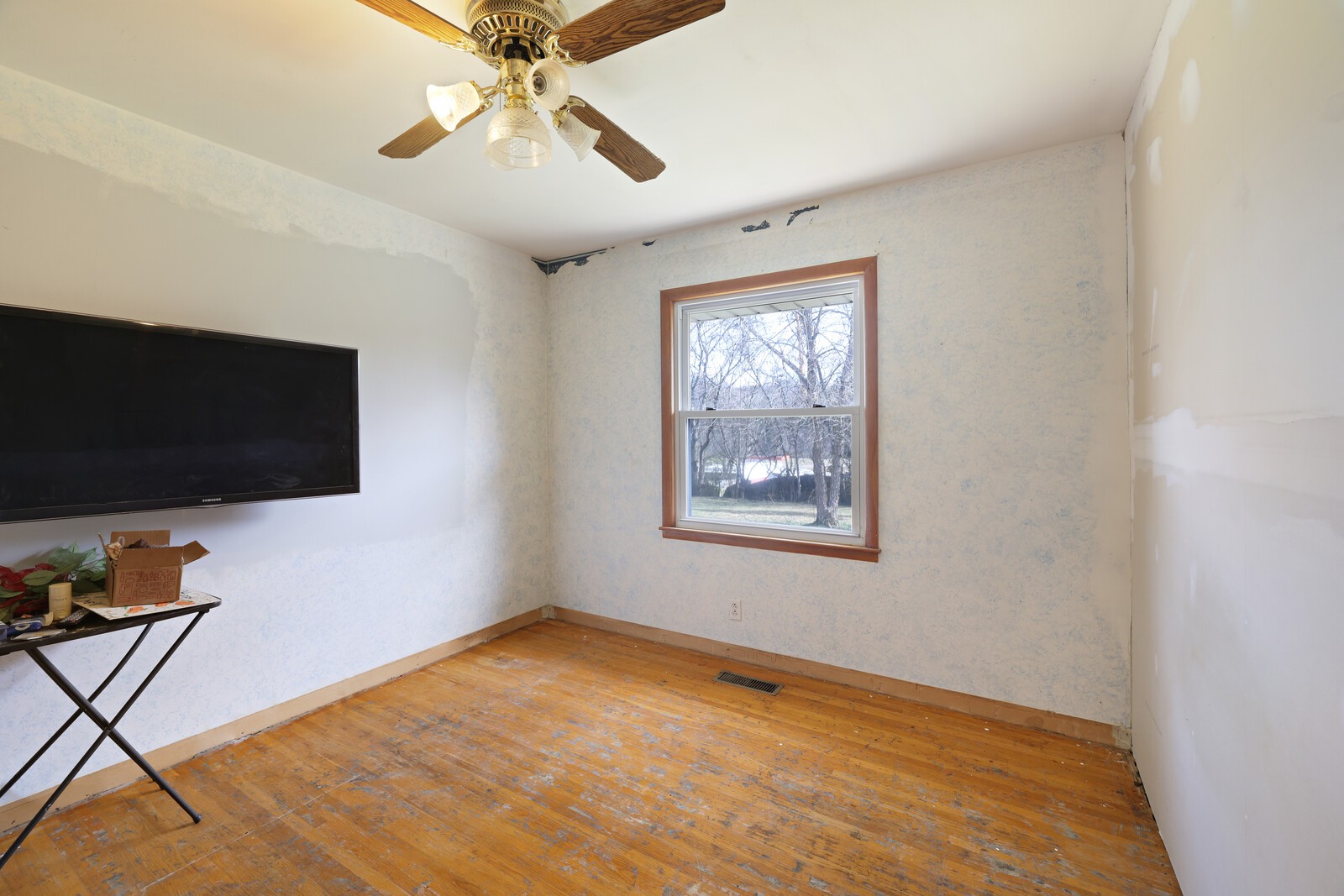 108 Echo Ln