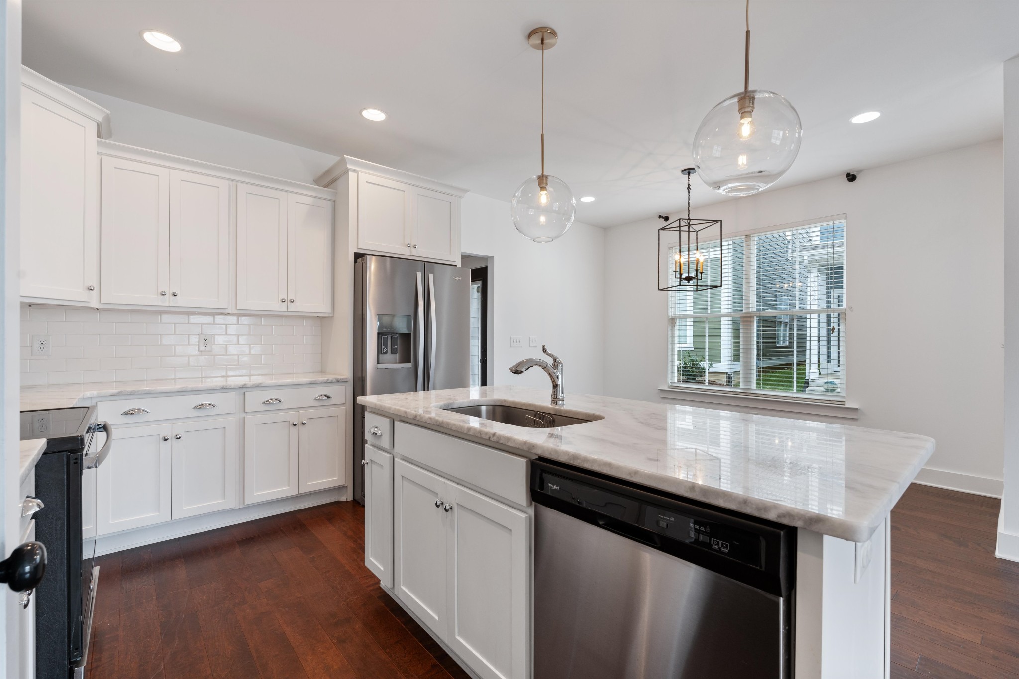 1332 Sula Dr