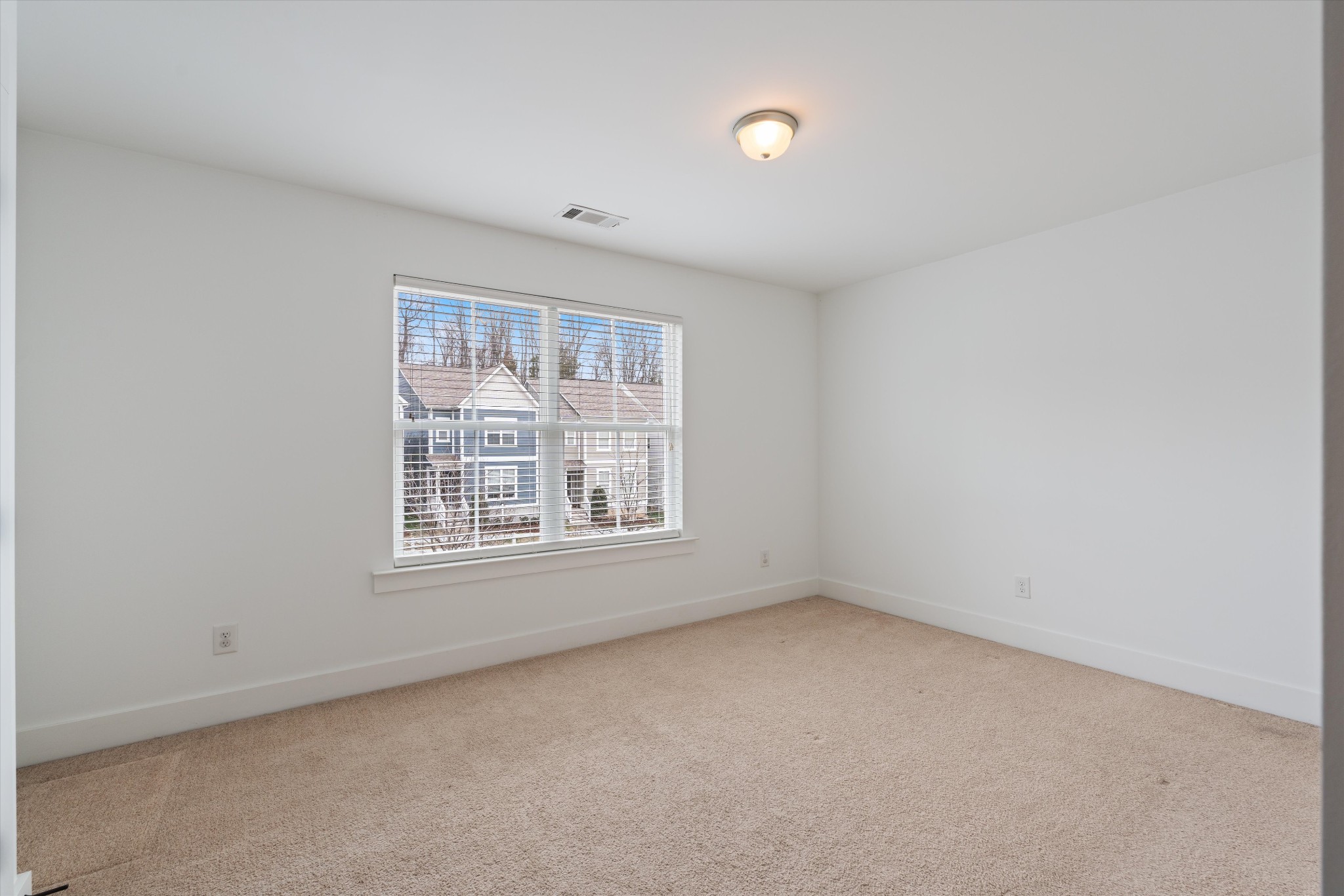 1332 Sula Dr
