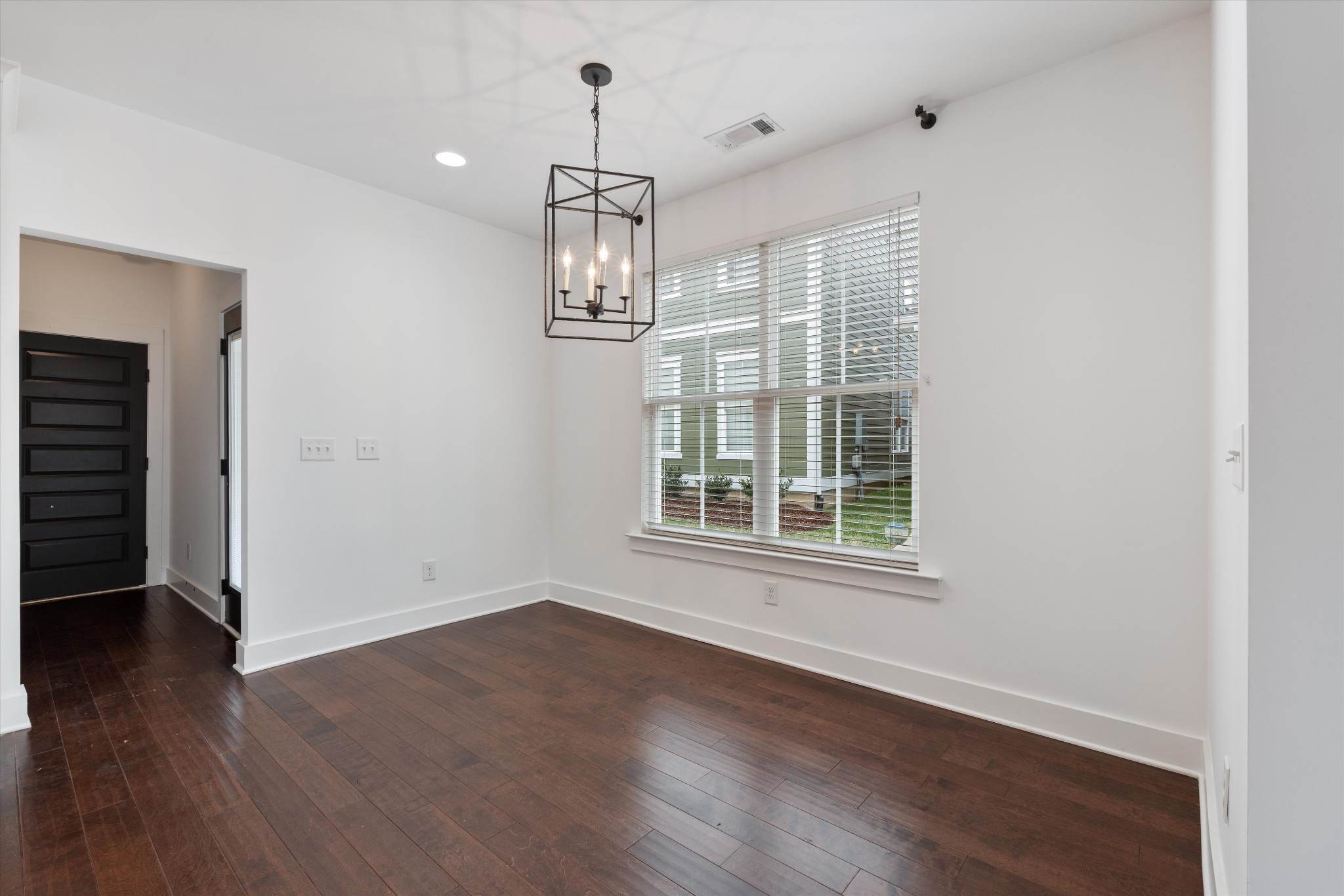1332 Sula Dr