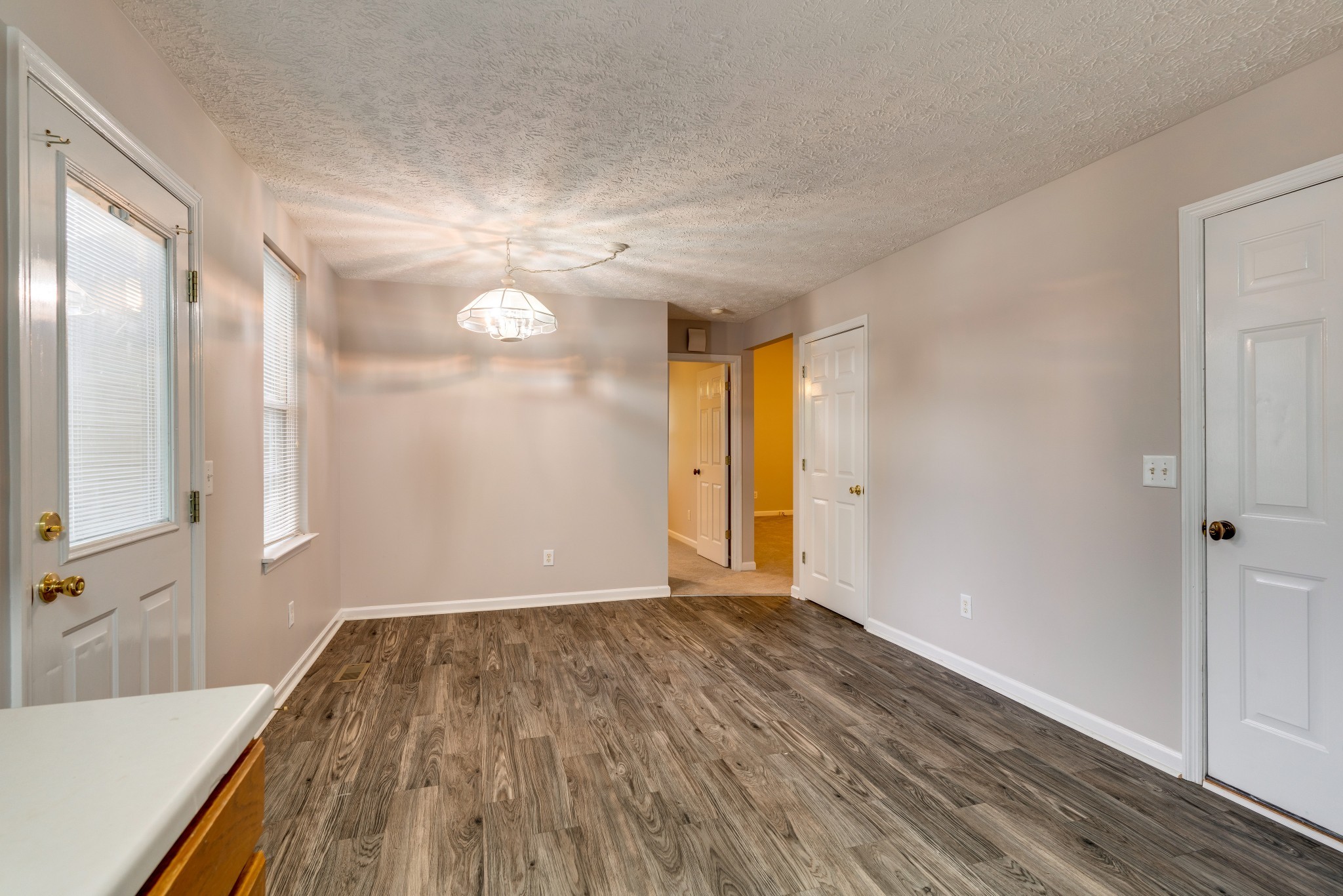 106 East Ridge Court