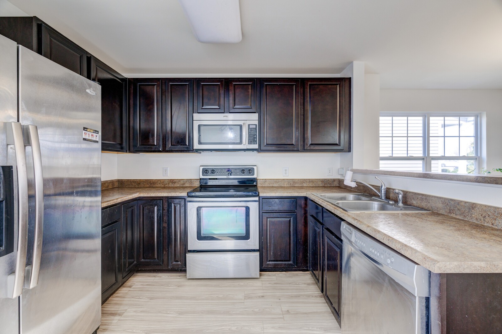 613 Bradburn Village Cir