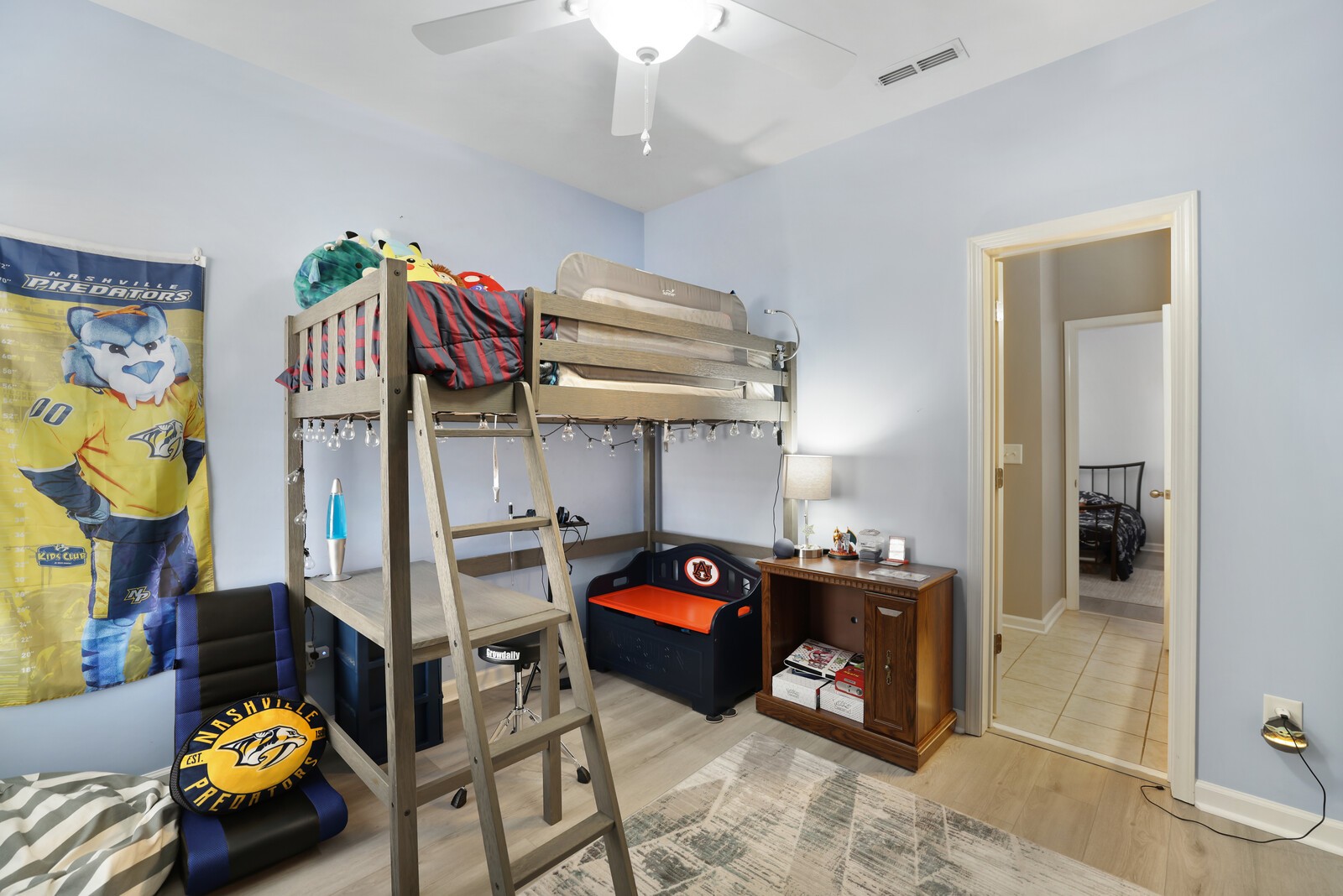 1084 Nealcrest Cir