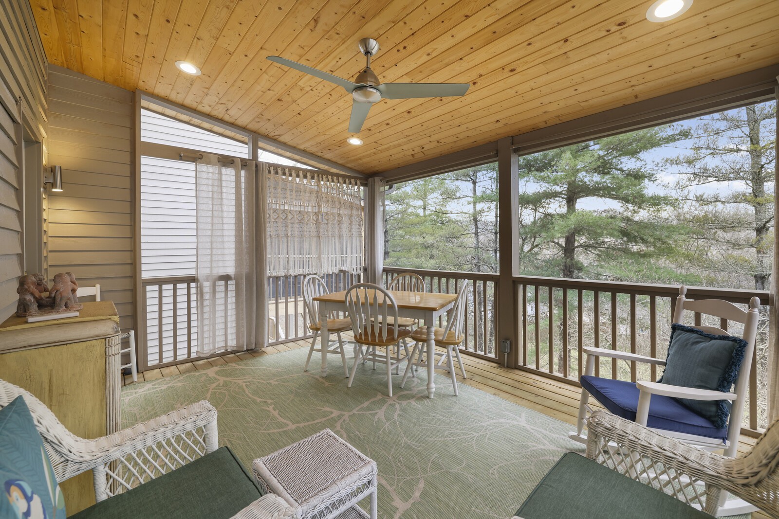 102 Morton Mill Cir