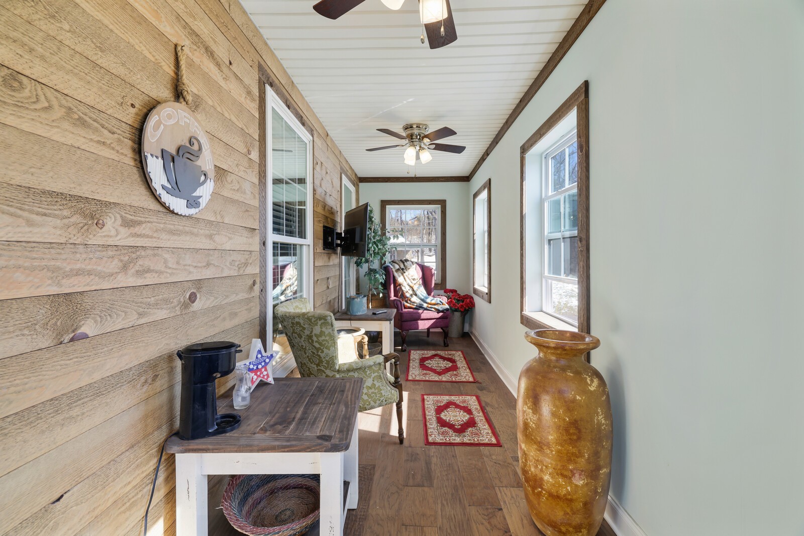 105 Ruby Dr