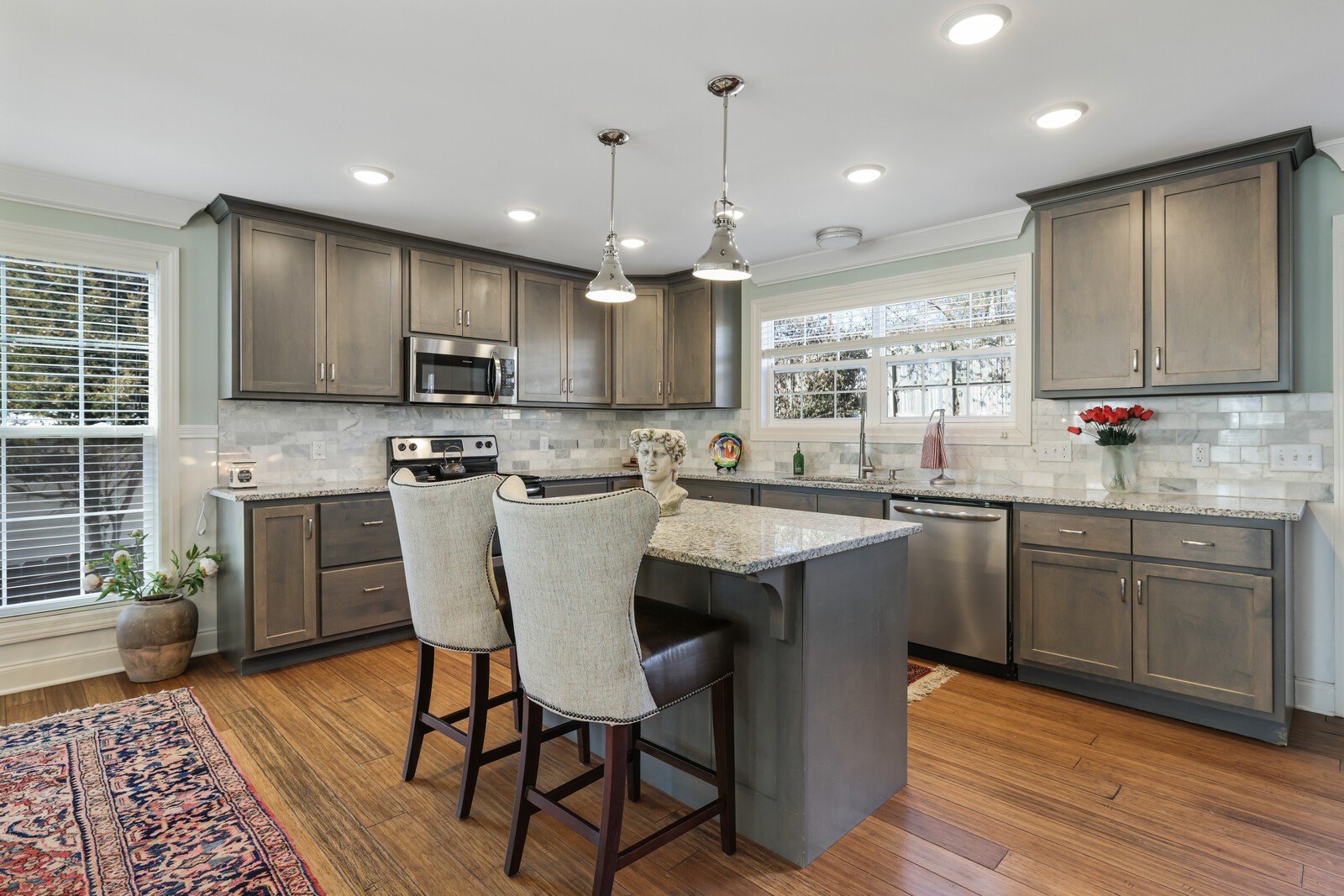 105 Ruby Dr
