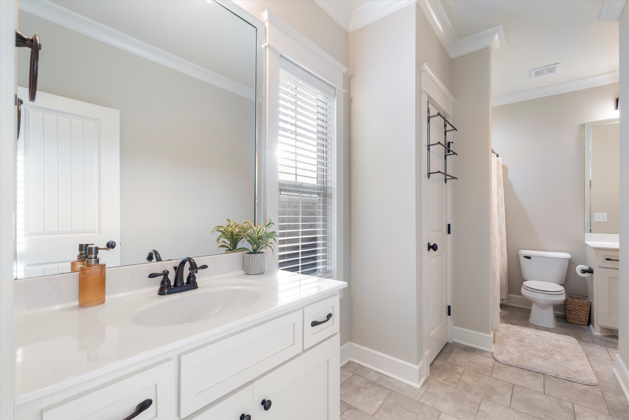3021 Nichols Vale