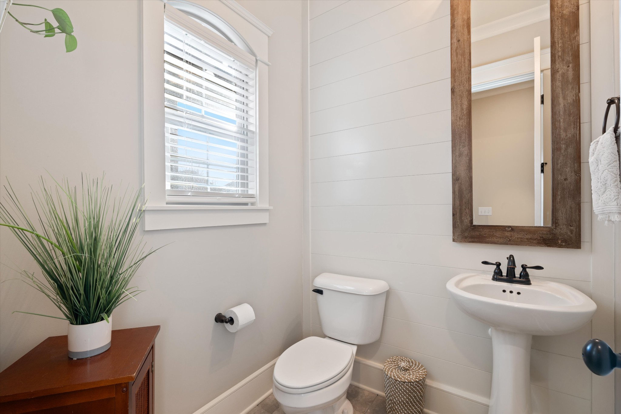 3021 Nichols Vale