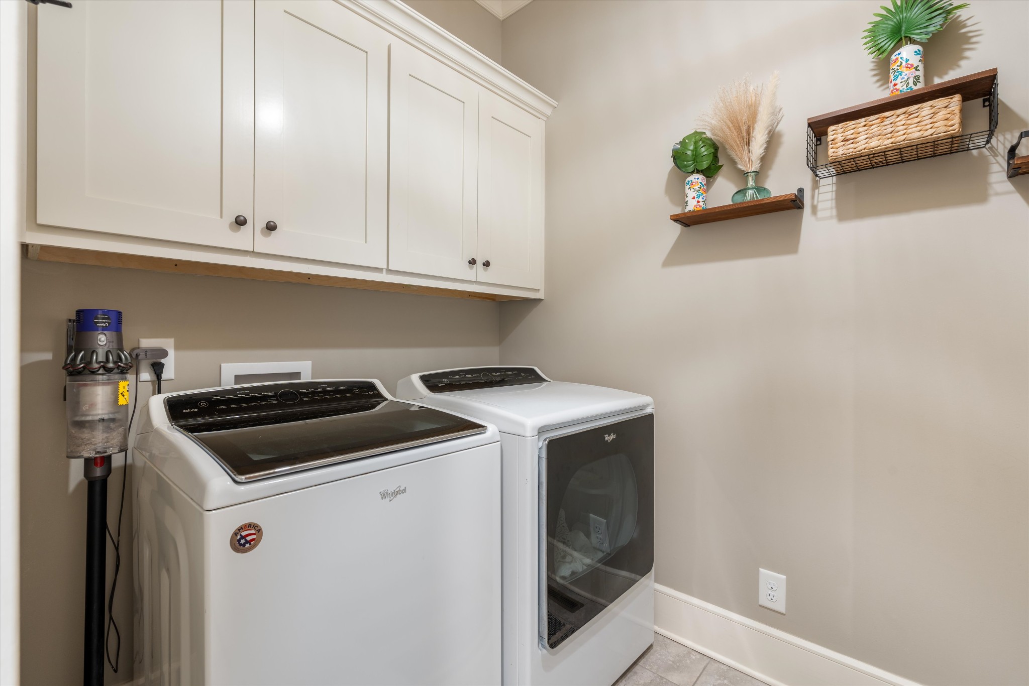 3021 Nichols Vale