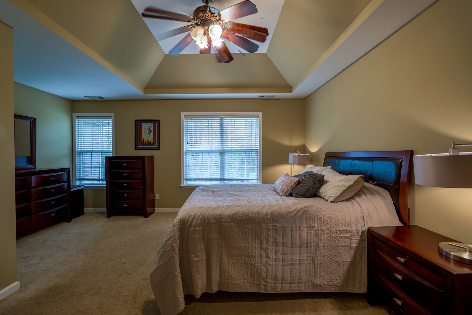1128 Carriage Park Dr