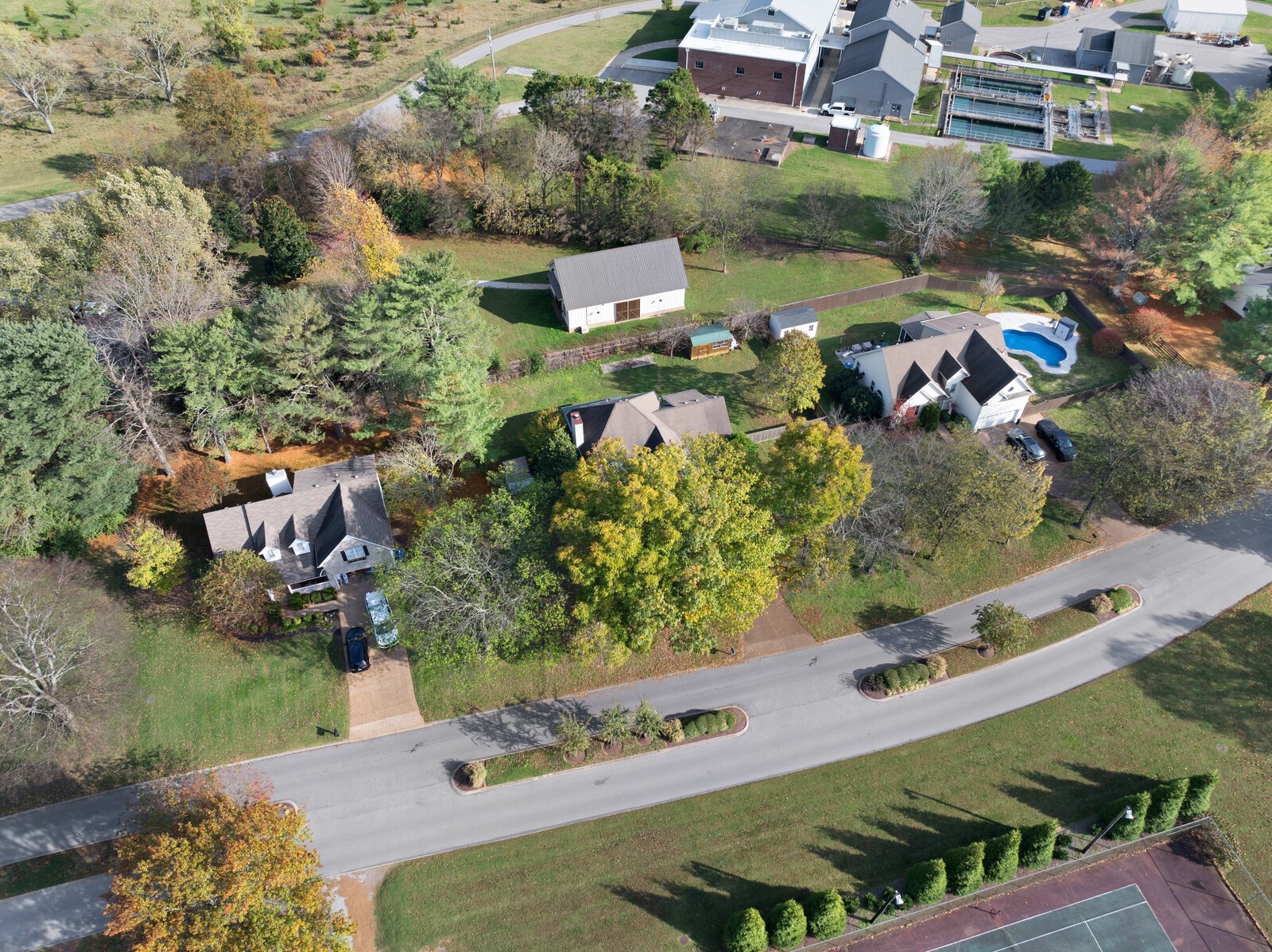 1128 Carriage Park Dr