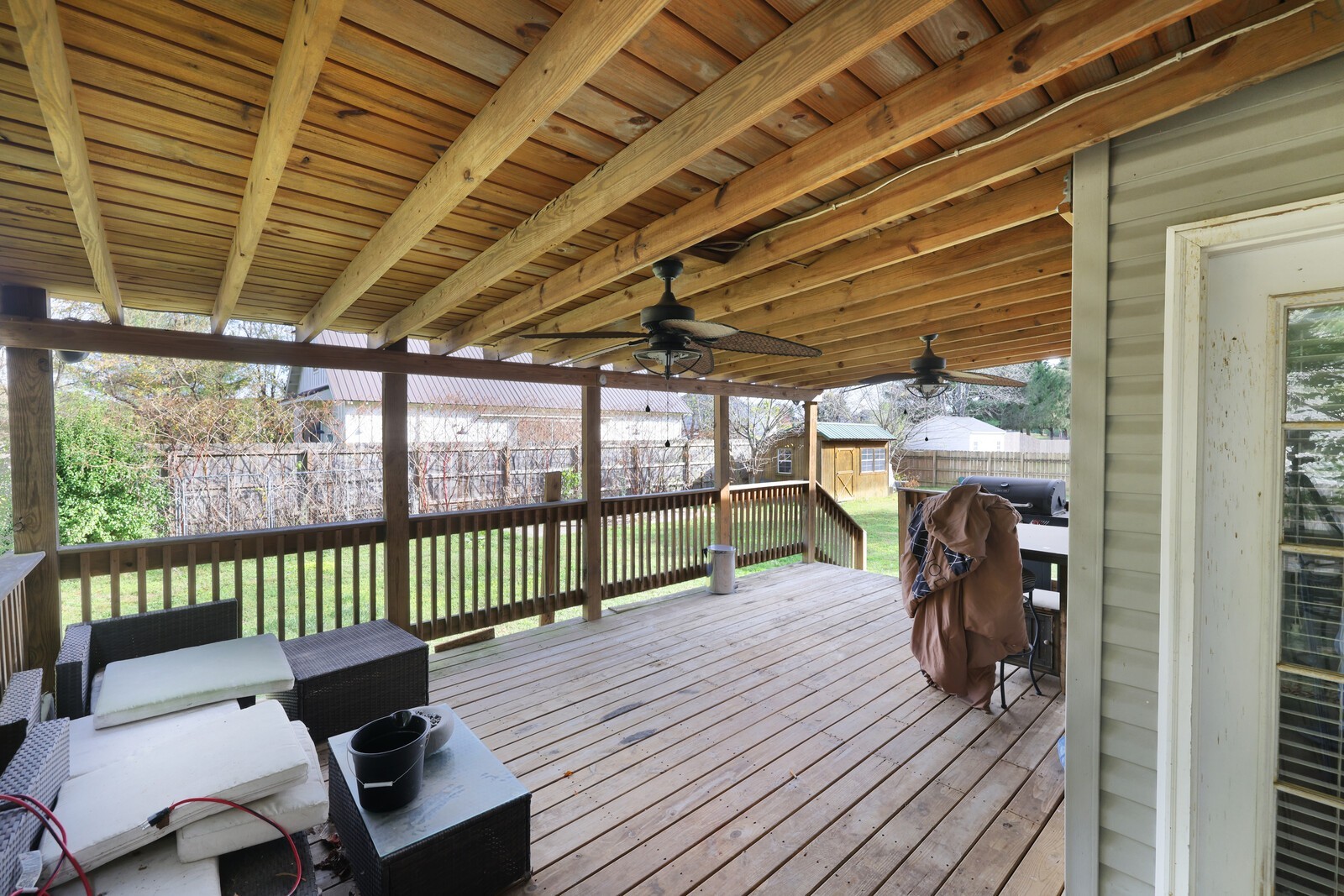 1128 Carriage Park Dr