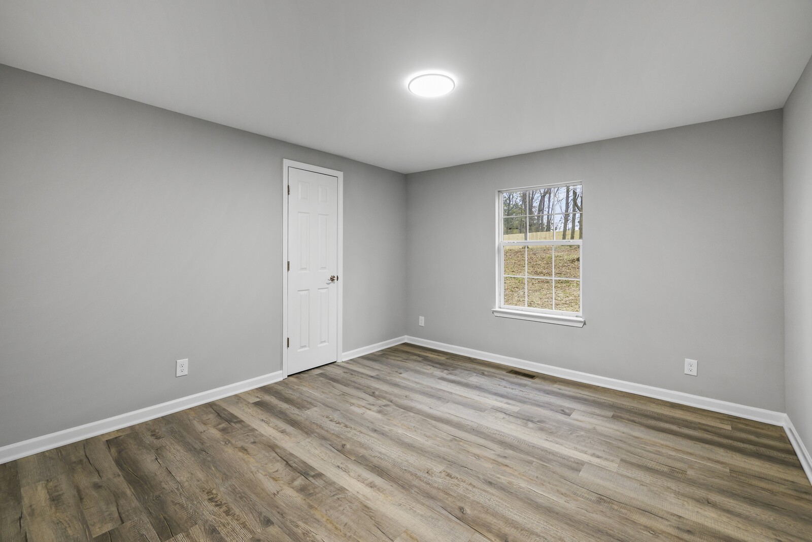 806 Jenkins Ct