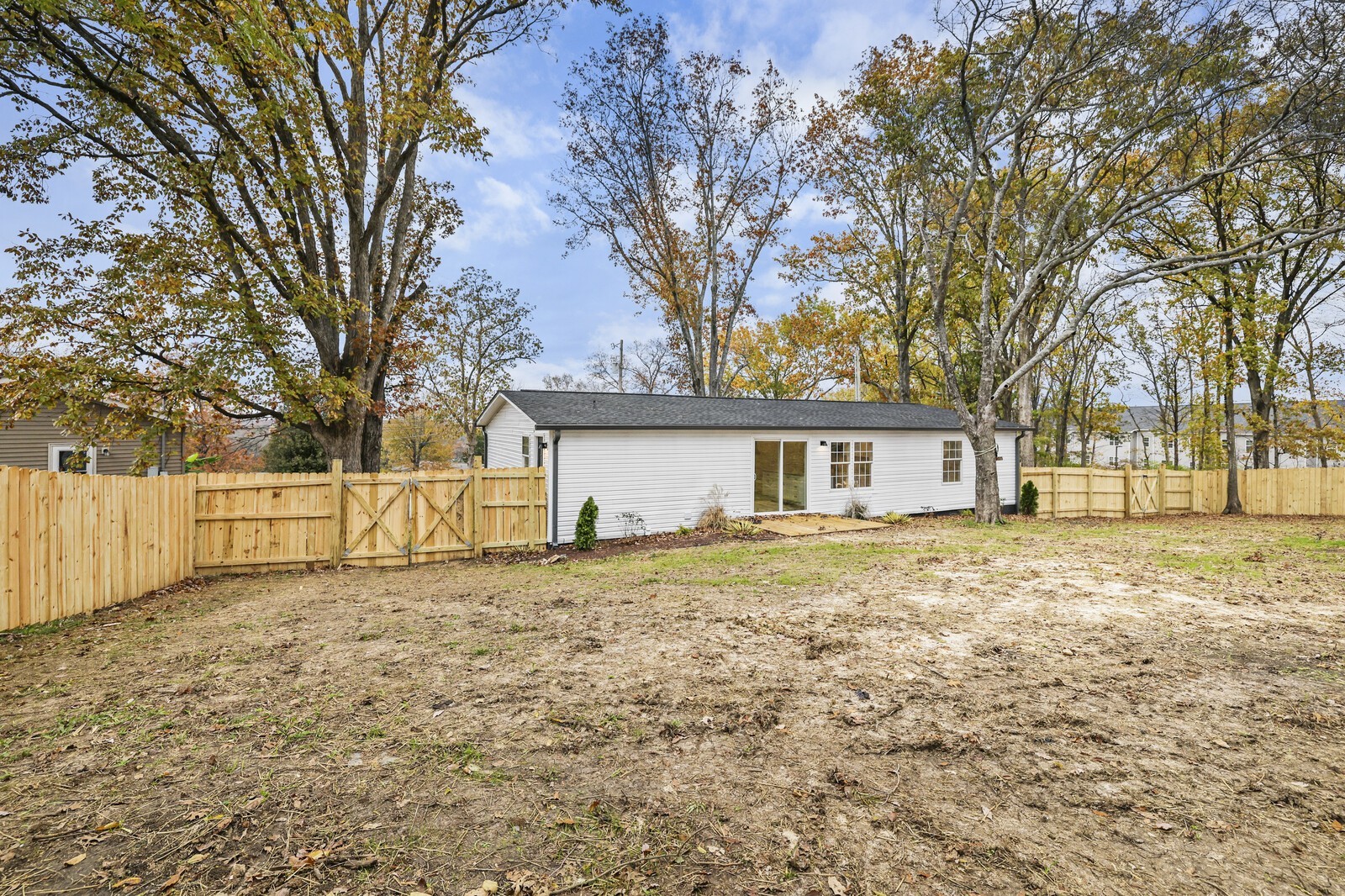 806 Jenkins Ct