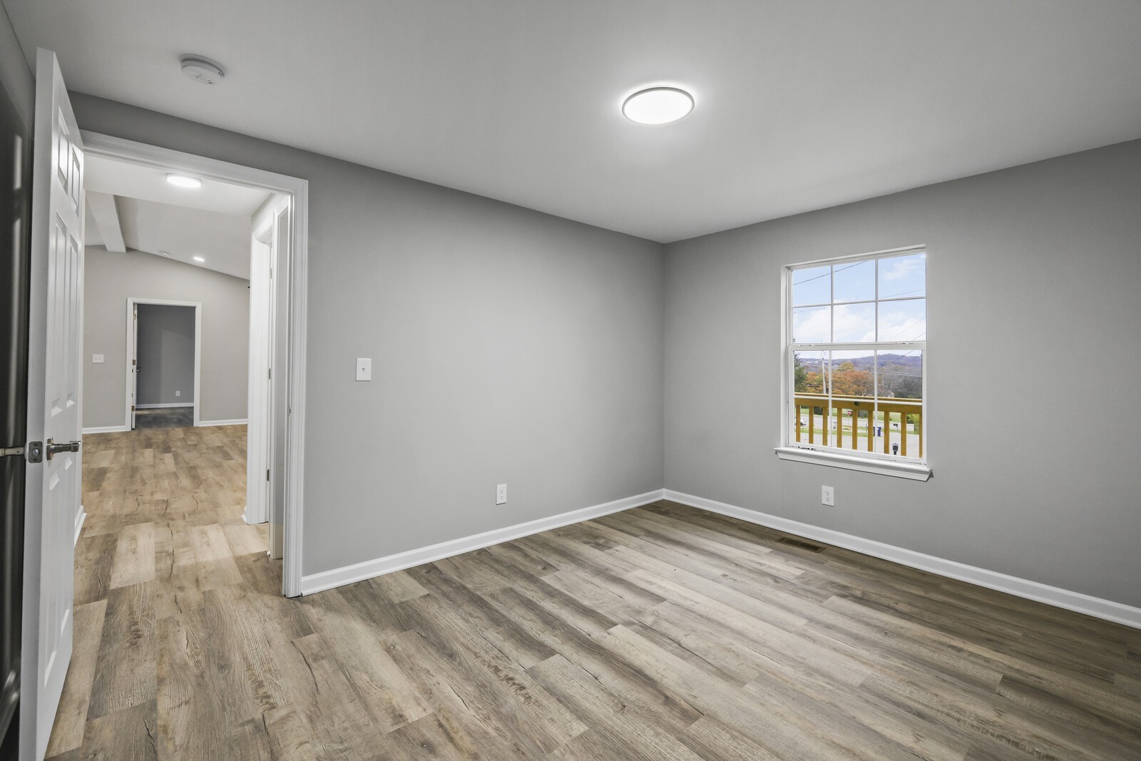806 Jenkins Ct