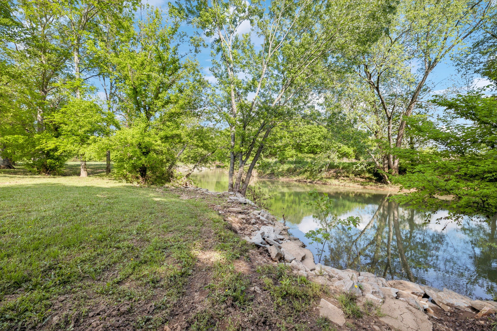 2079 Old Hillsboro Rd