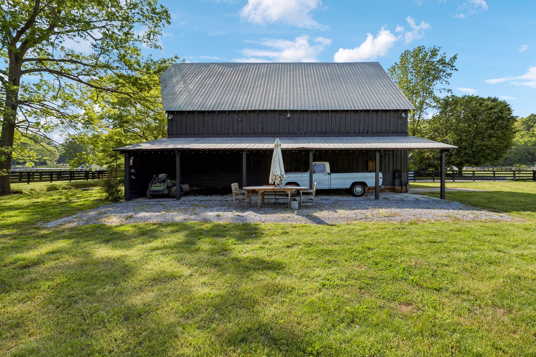 2079 Old Hillsboro Rd
