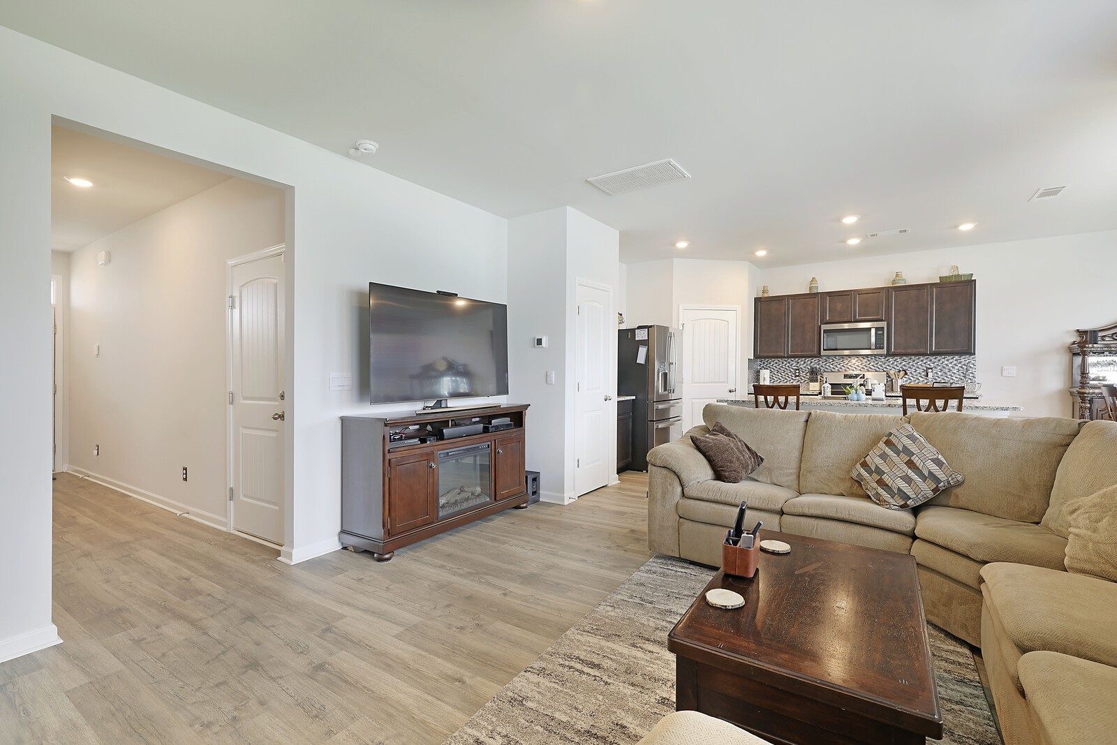 7736 Stapleton Chase Dr