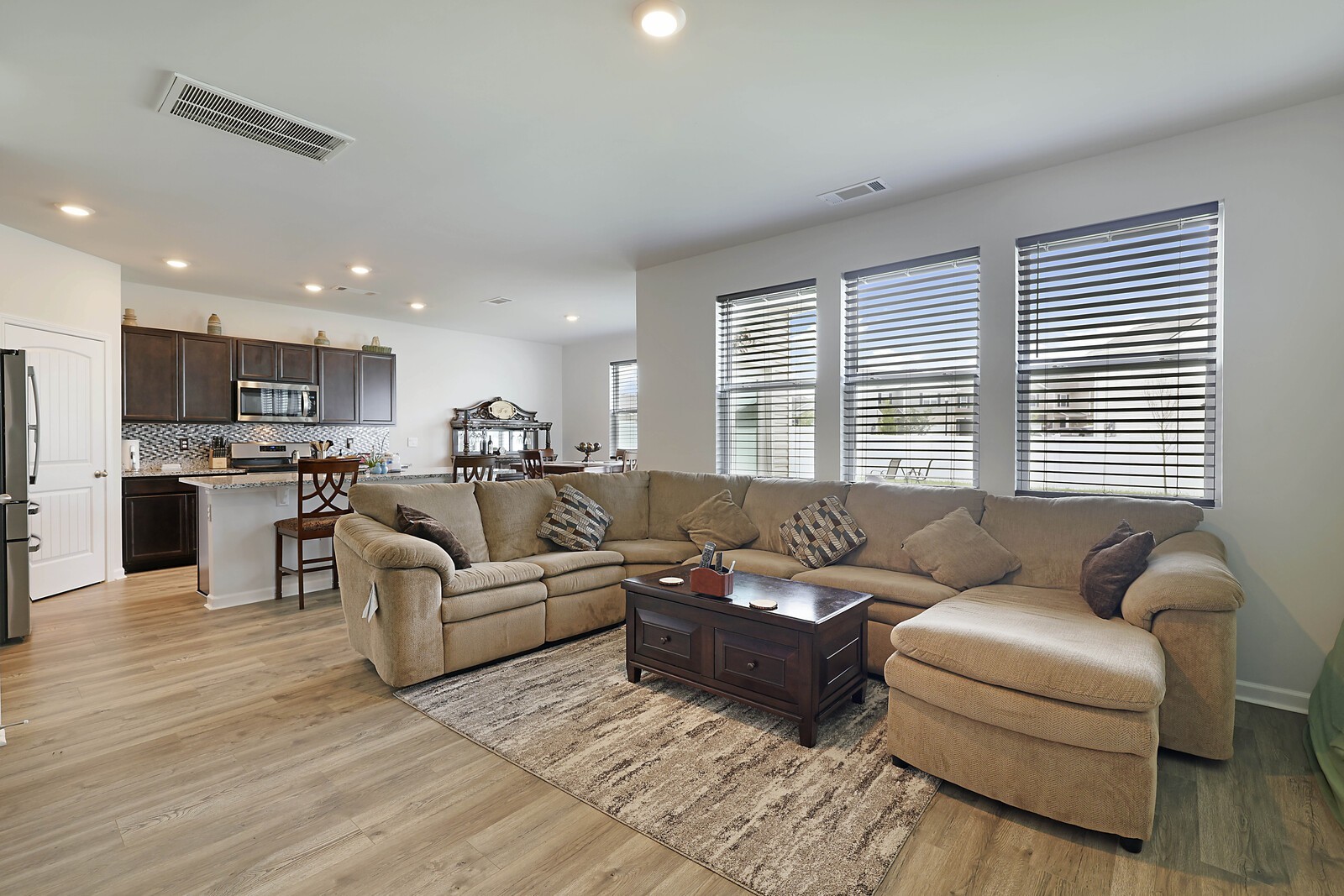 7736 Stapleton Chase Dr