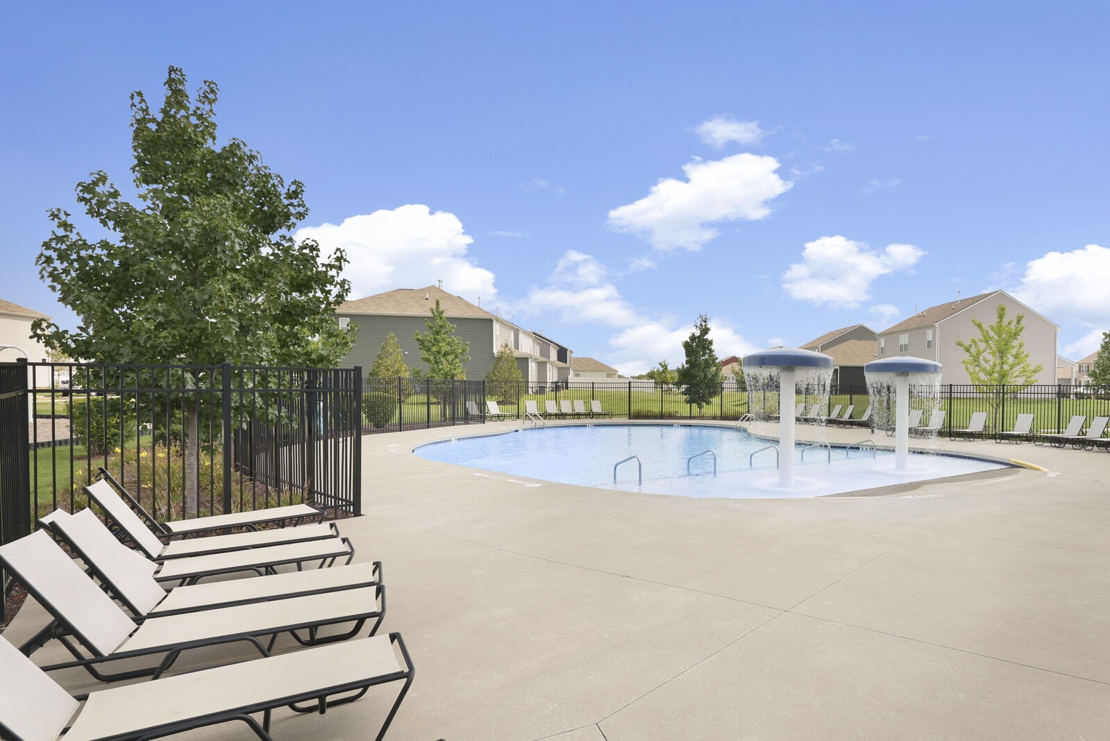 7736 Stapleton Chase Dr