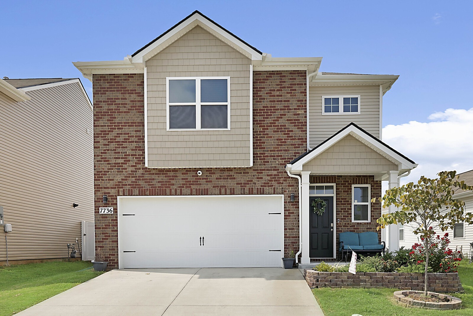 7736 Stapleton Chase Dr
