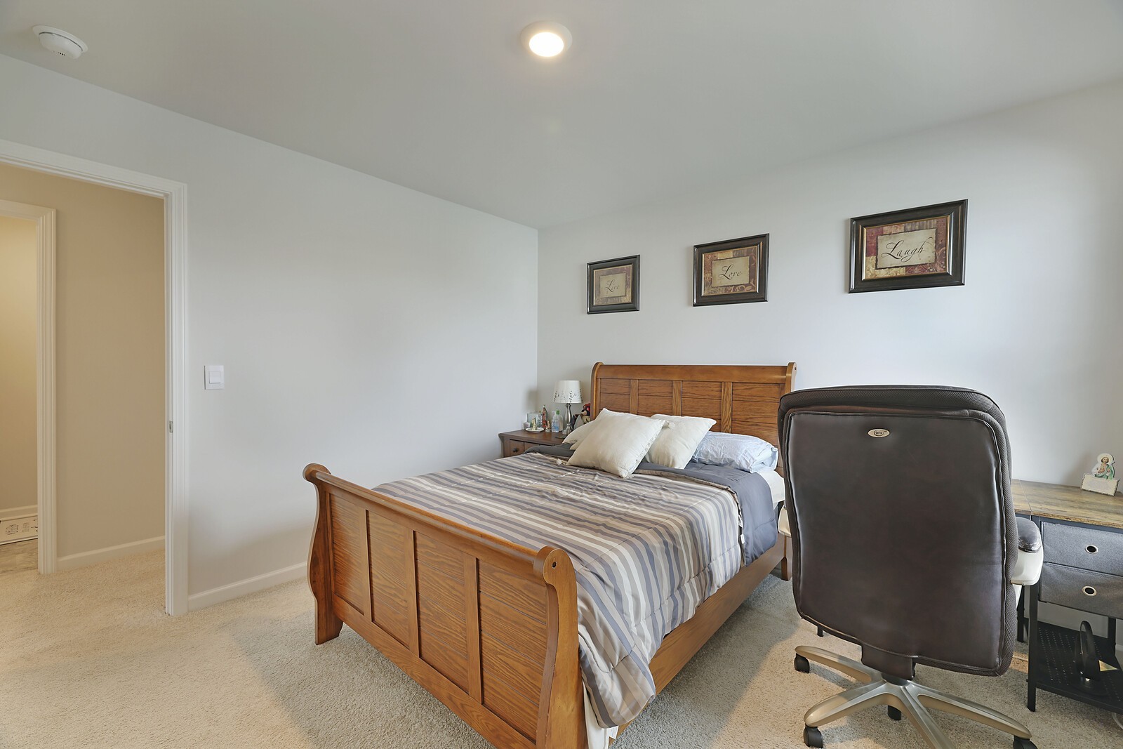 7736 Stapleton Chase Dr