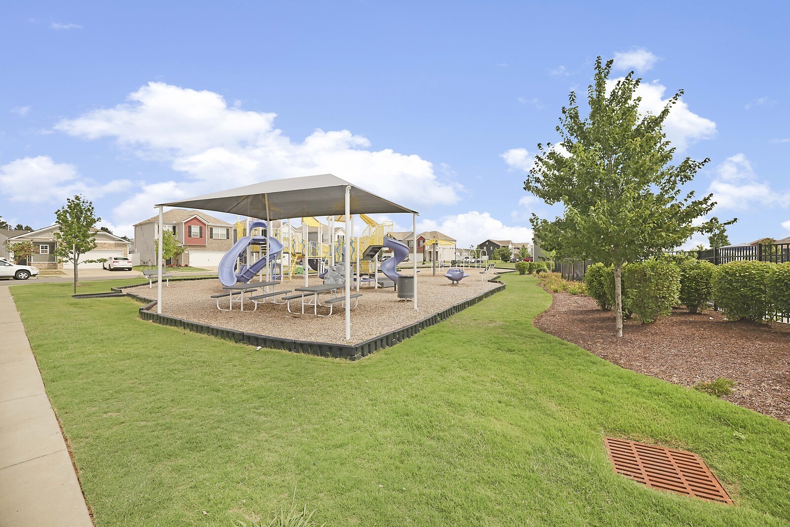 7736 Stapleton Chase Dr