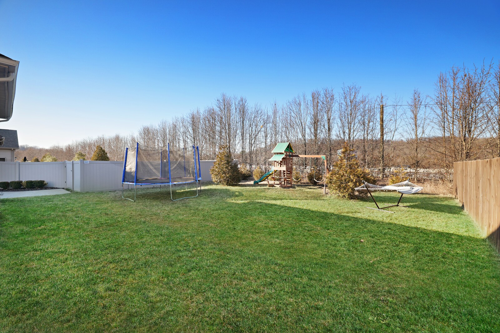 1657 Brockton Ln