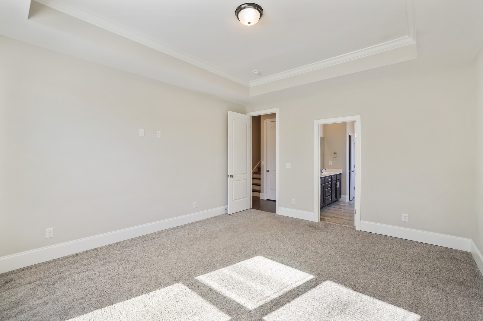 921 Holgate Ct