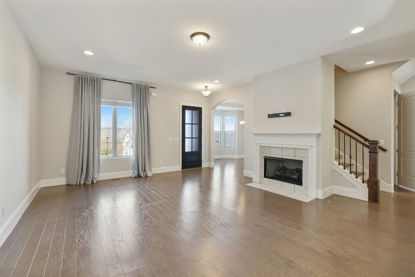 921 Holgate Ct