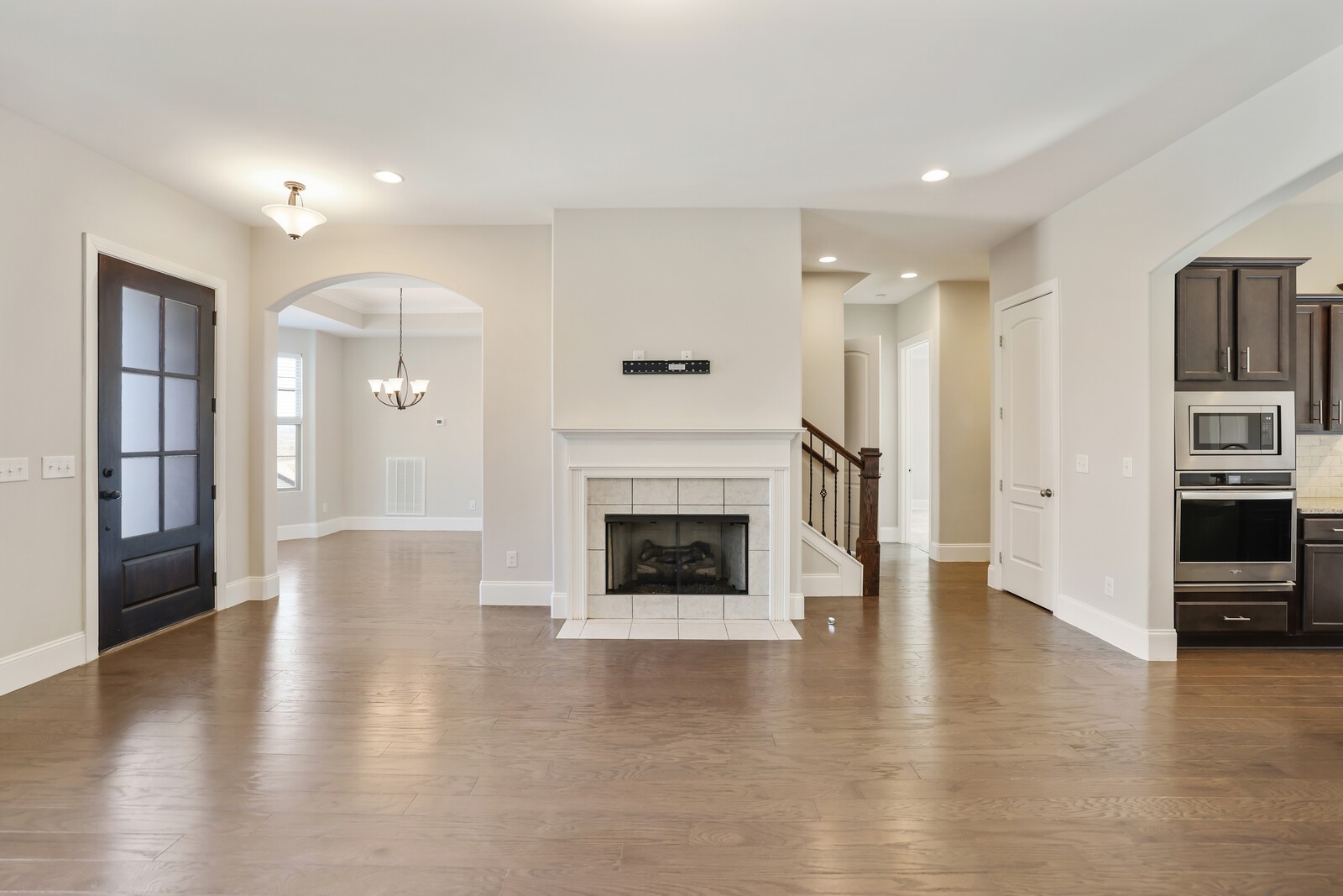 921 Holgate Ct