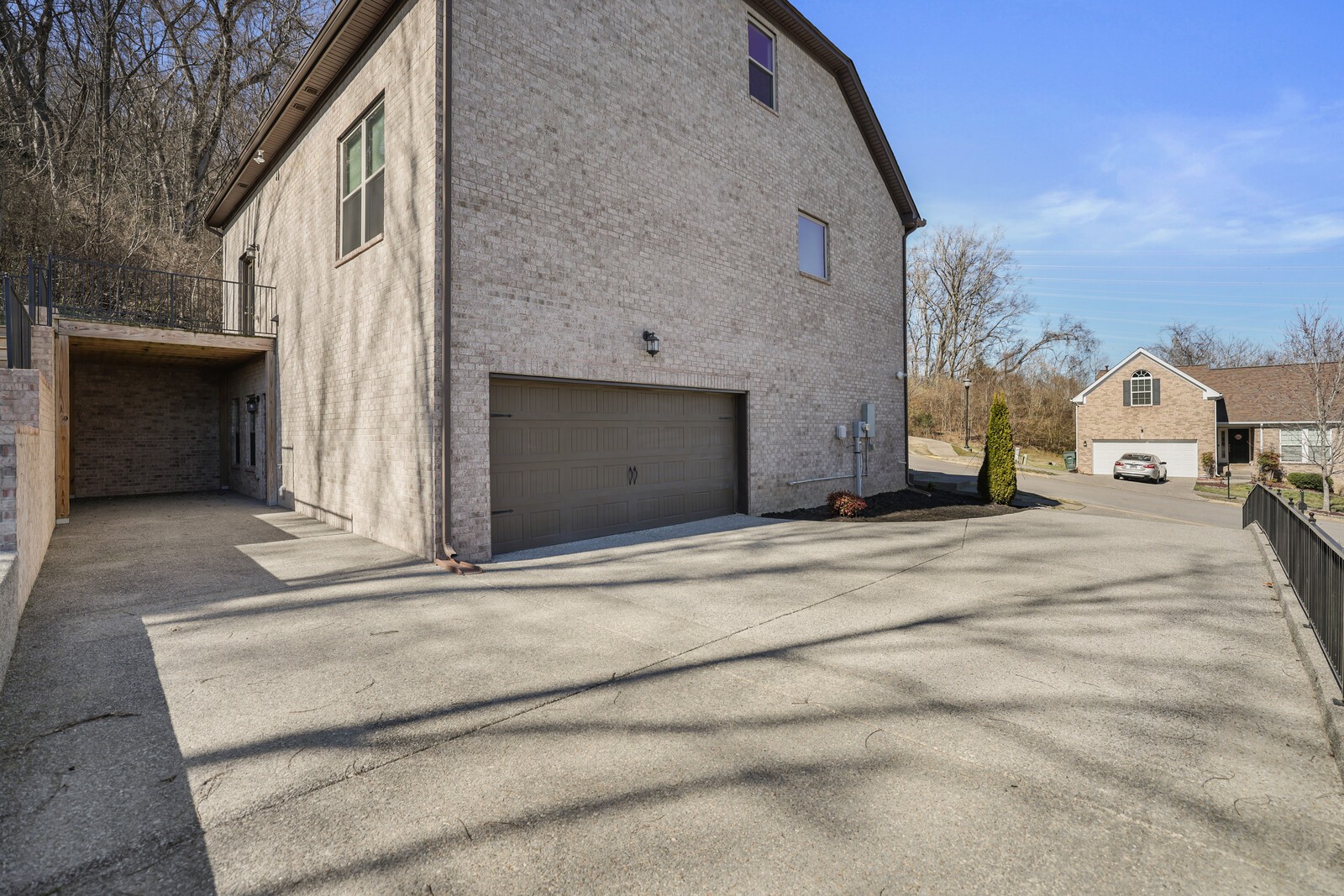 921 Holgate Ct