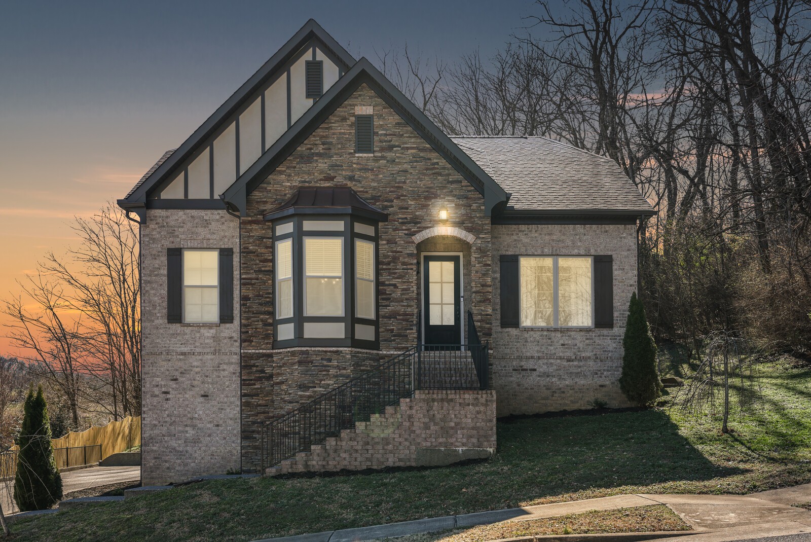 921 Holgate Ct