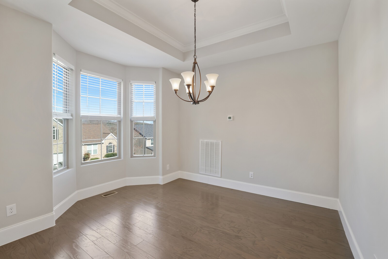 921 Holgate Ct