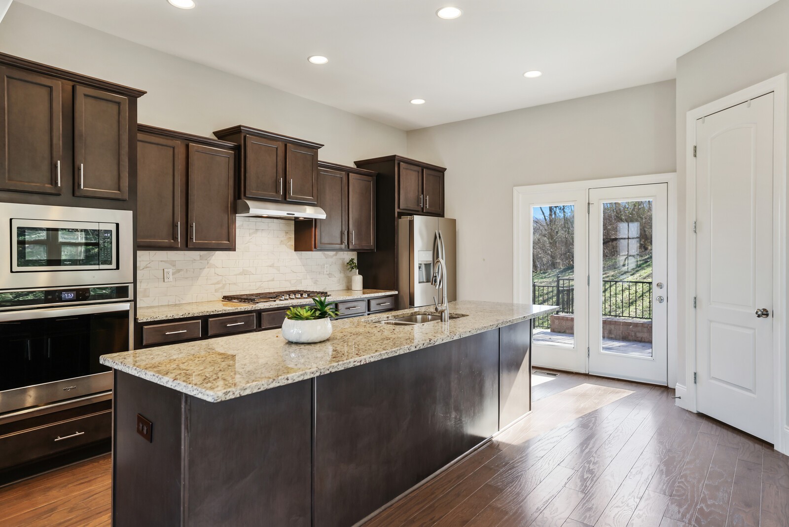 921 Holgate Ct